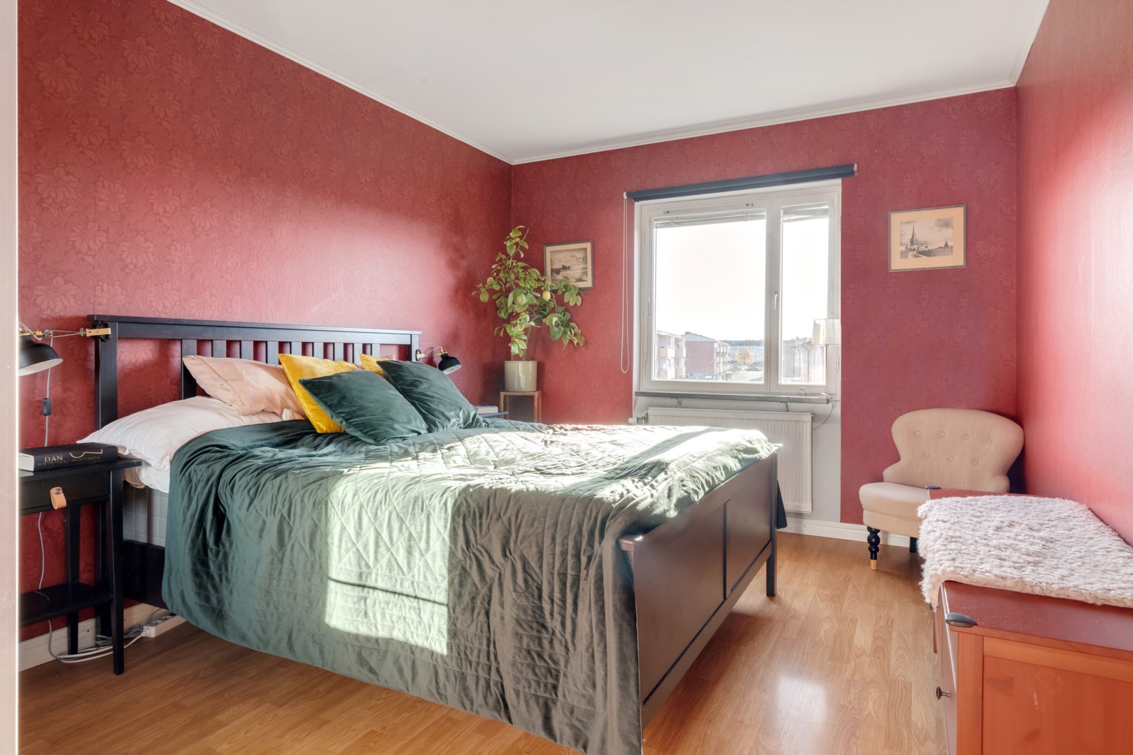 Bostadsbild från Dimgatan 29, Till salu i Gränby, Uppsala