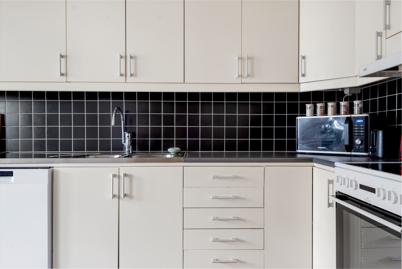 Bostadsbild från Tullgarnsgatan 7, Till salu i Kungsängen, Uppsala