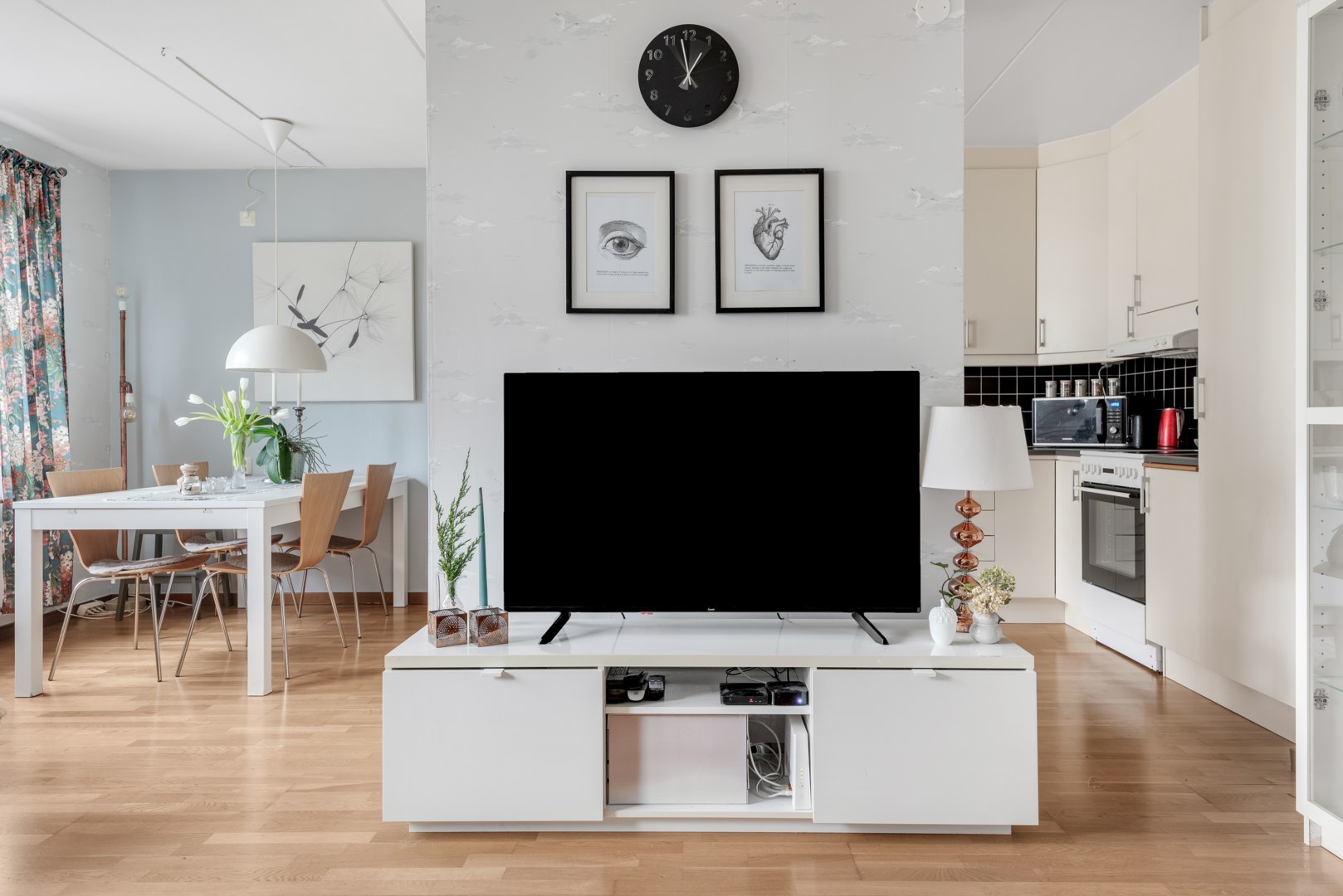 Bostadsbild från Tullgarnsgatan 7, Till salu i Kungsängen, Uppsala