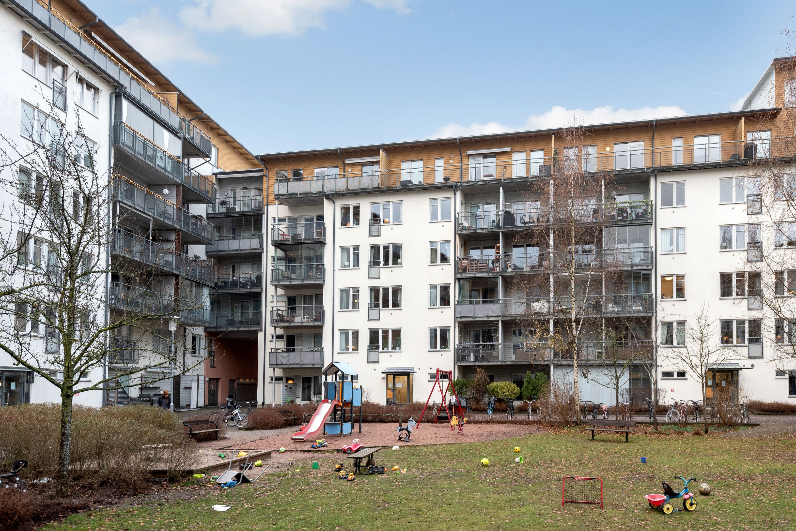 Bostadsbild från Tullgarnsgatan 7, Till salu i Kungsängen, Uppsala