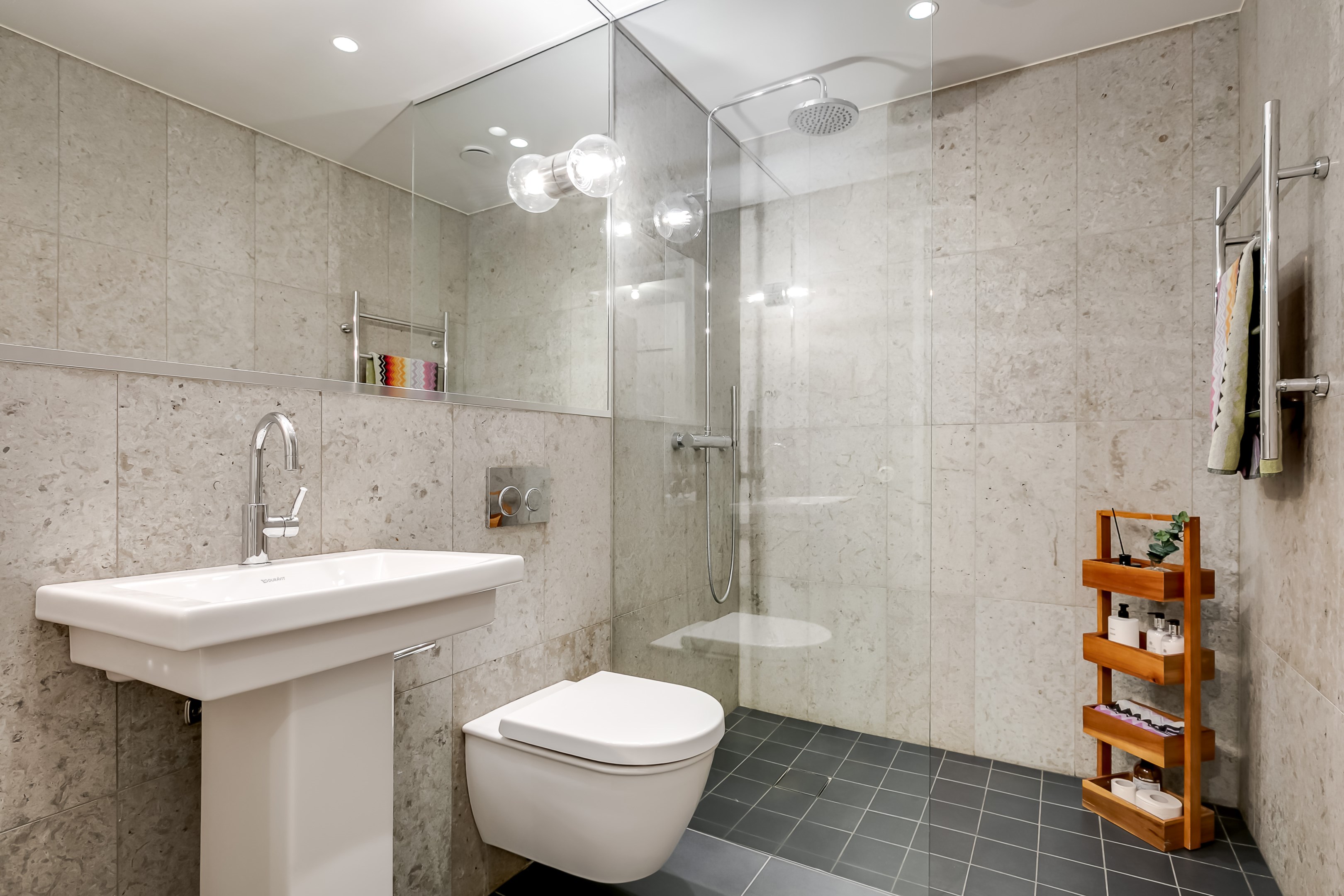 Bostadsbild från Fabrikörvägen 10C, Till salu i Nacka Strand, Nacka