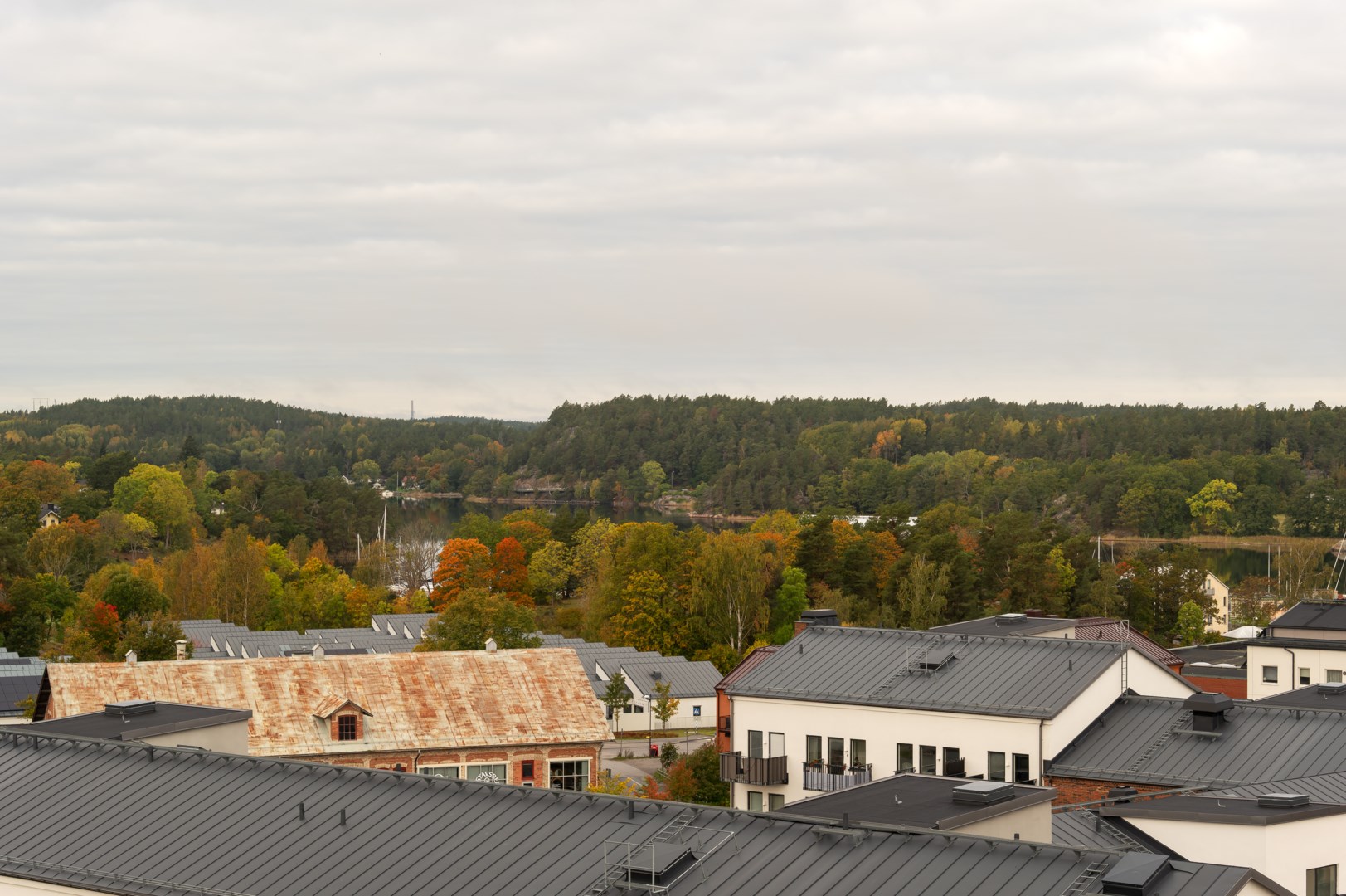 Bostadsbild från Edla Sofias gata 14, Till salu i Gustavsbergs - Porslinskvarteren, Värmdö