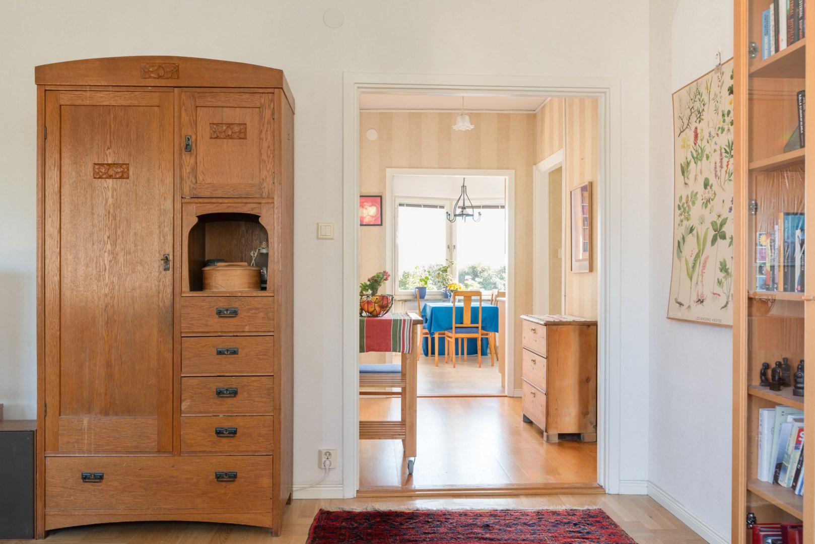 Bostadsbild från Narvavägen 23, Till salu i Krumeluren, Västerås