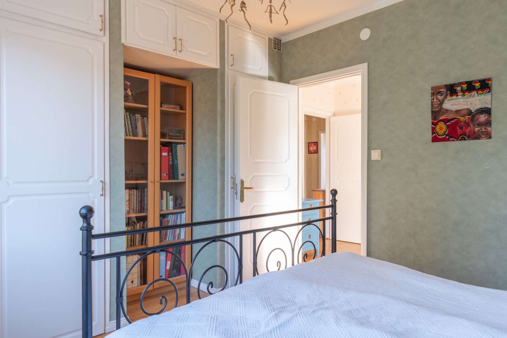 Bostadsbild från Narvavägen 23, Till salu i Krumeluren, Västerås