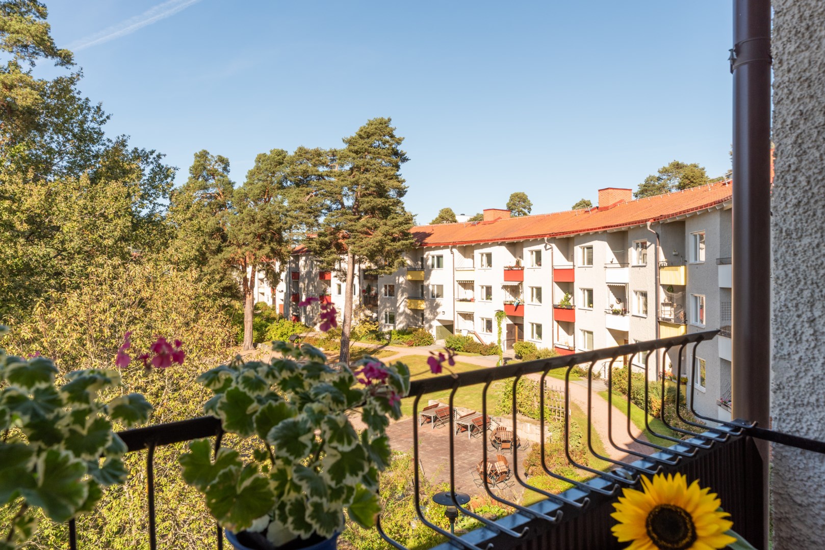 Bostadsbild från Narvavägen 23, Till salu i Krumeluren, Västerås