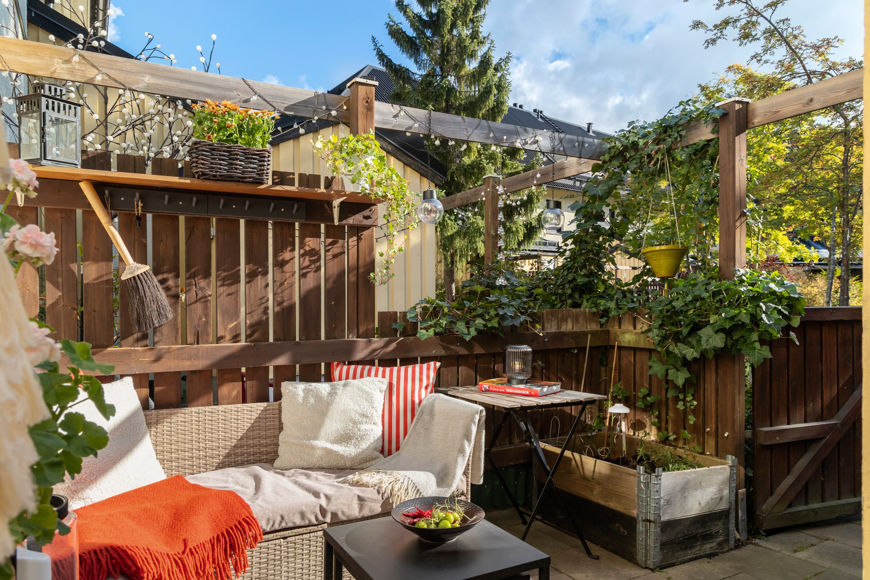 Bostadsbild från Täppgränd 23, Såld i Enskede, Stockholm