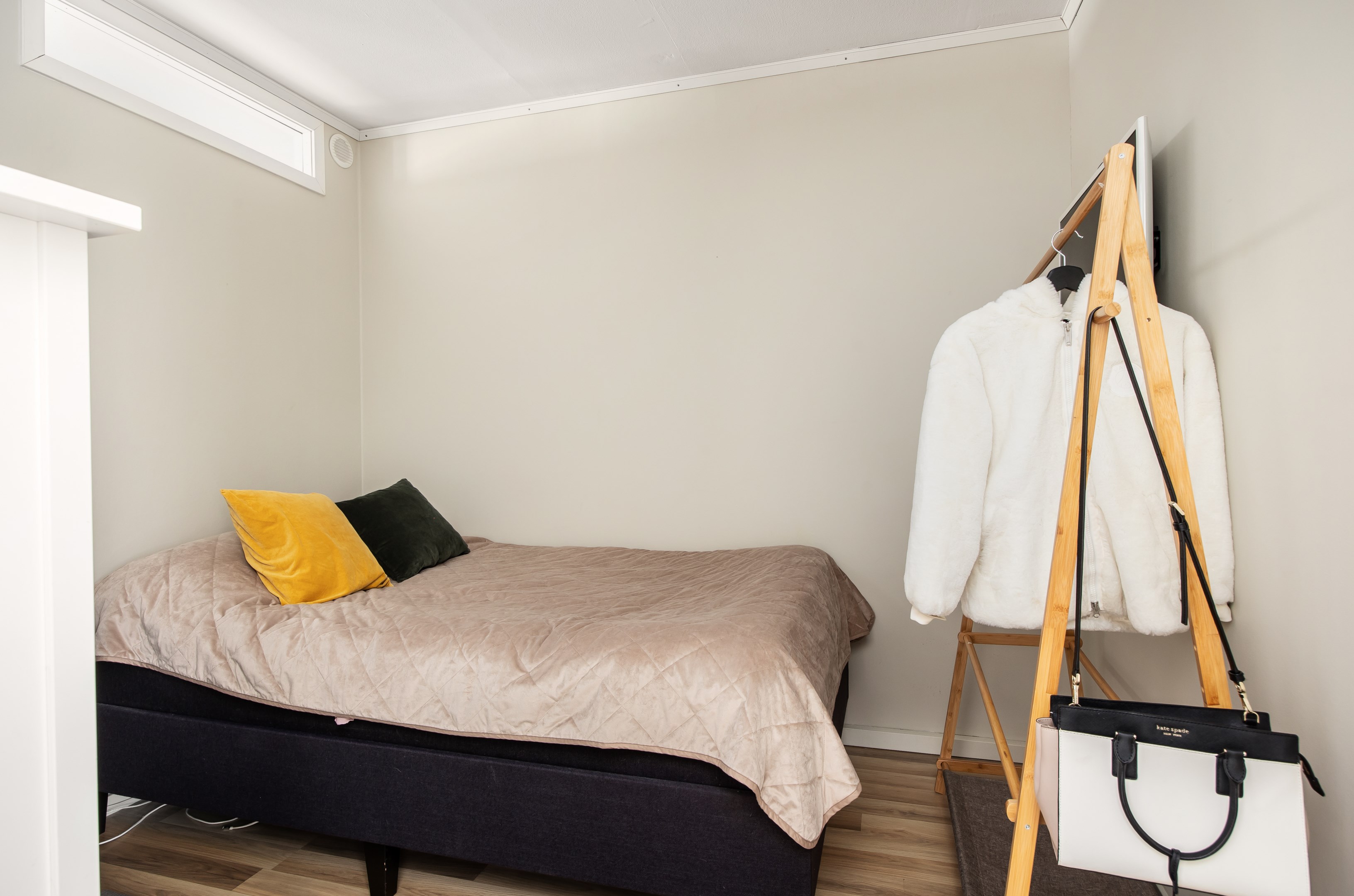 Bostadsbild från Täppgränd 23, Såld i Enskede, Stockholm