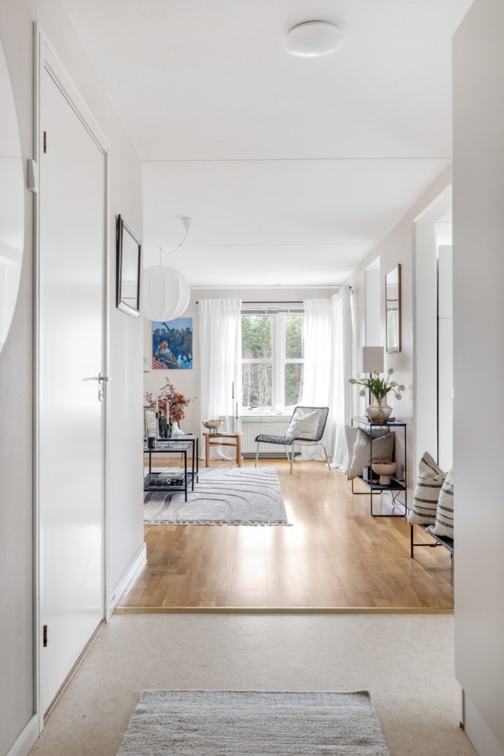 Bostadsbild från Solstrålevägen 147, Till salu i Storvreta, Uppsala