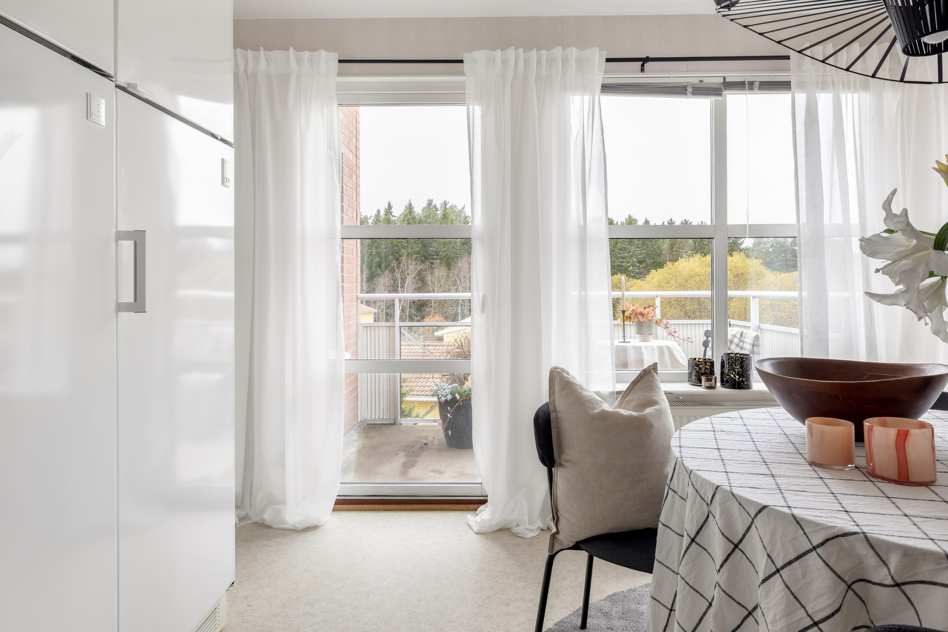 Bostadsbild från Solstrålevägen 147, Till salu i Storvreta, Uppsala