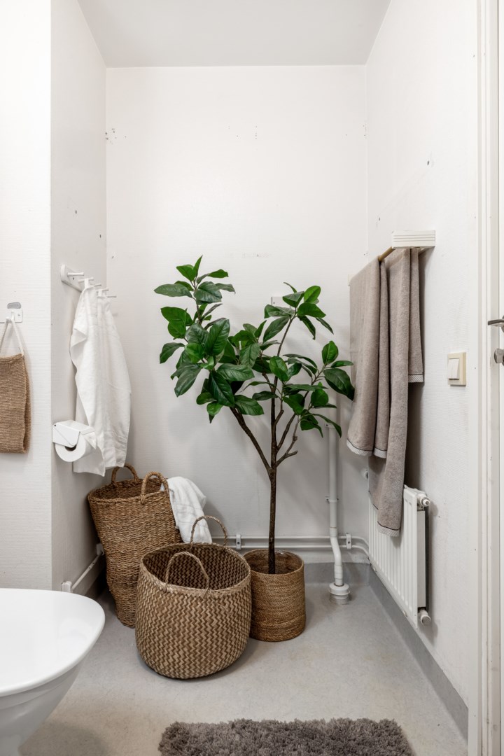 Bostadsbild från Solstrålevägen 147, Till salu i Storvreta, Uppsala