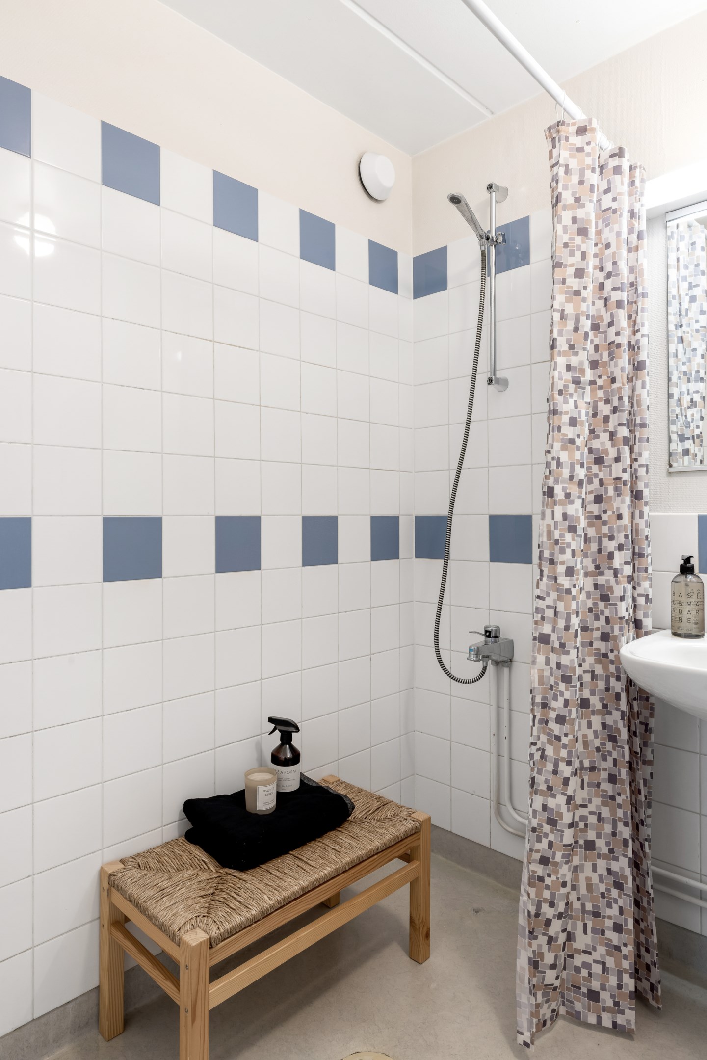 Bostadsbild från Solstrålevägen 147, Till salu i Storvreta, Uppsala