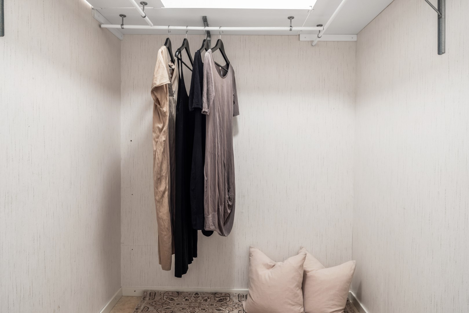 Bostadsbild från Solstrålevägen 147, Till salu i Storvreta, Uppsala