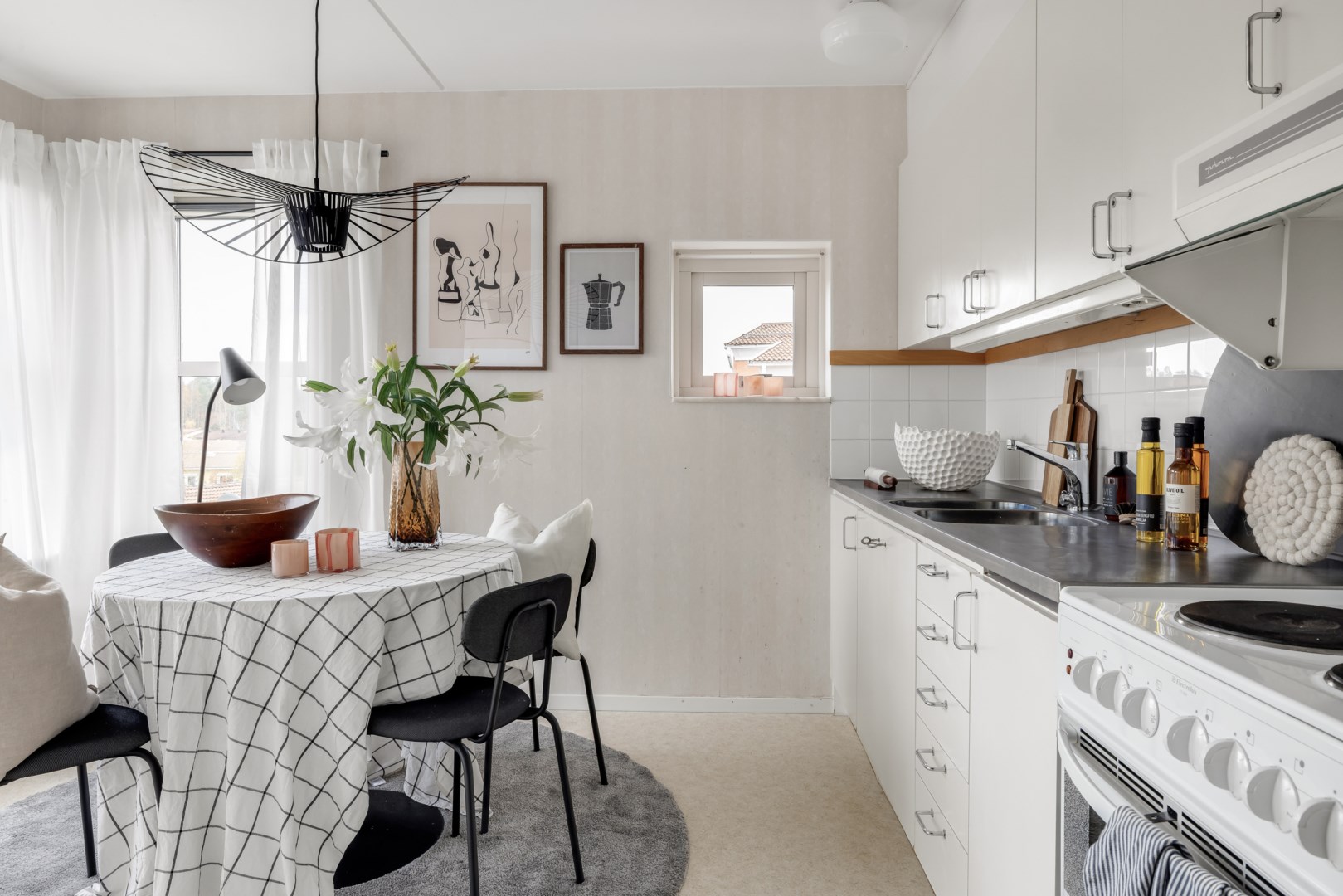 Bostadsbild från Solstrålevägen 147, Till salu i Storvreta, Uppsala