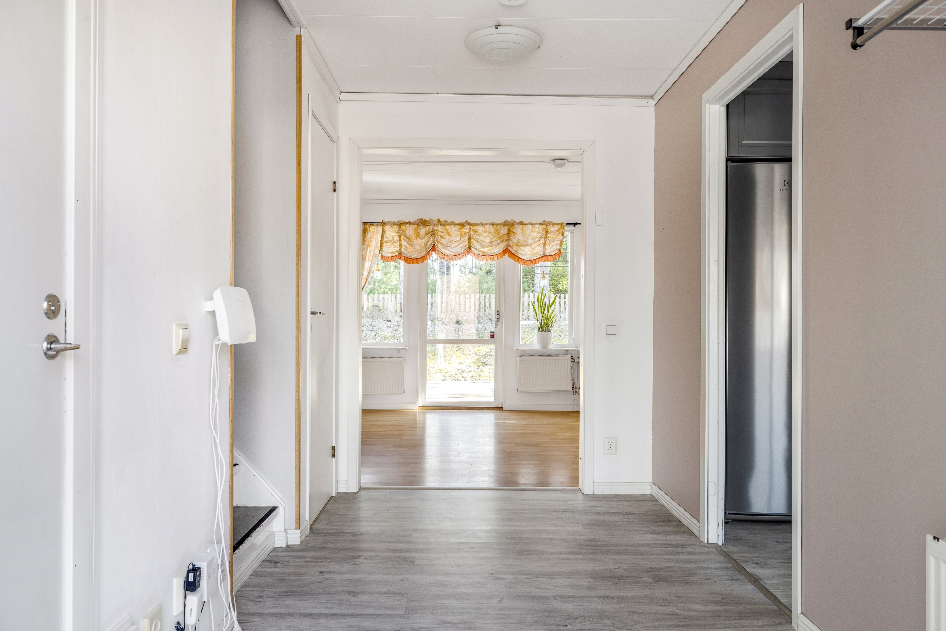 Bostadsbild från Solstrålevägen 115, Till salu i Storvreta, Uppsala
