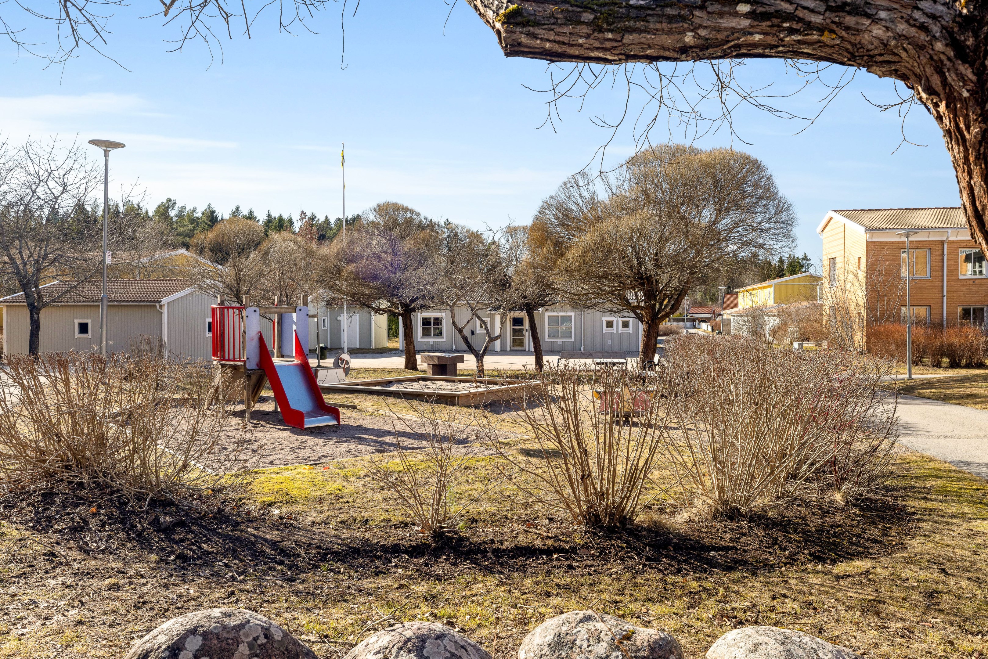 Bostadsbild från Solstrålevägen 115, Till salu i Storvreta, Uppsala