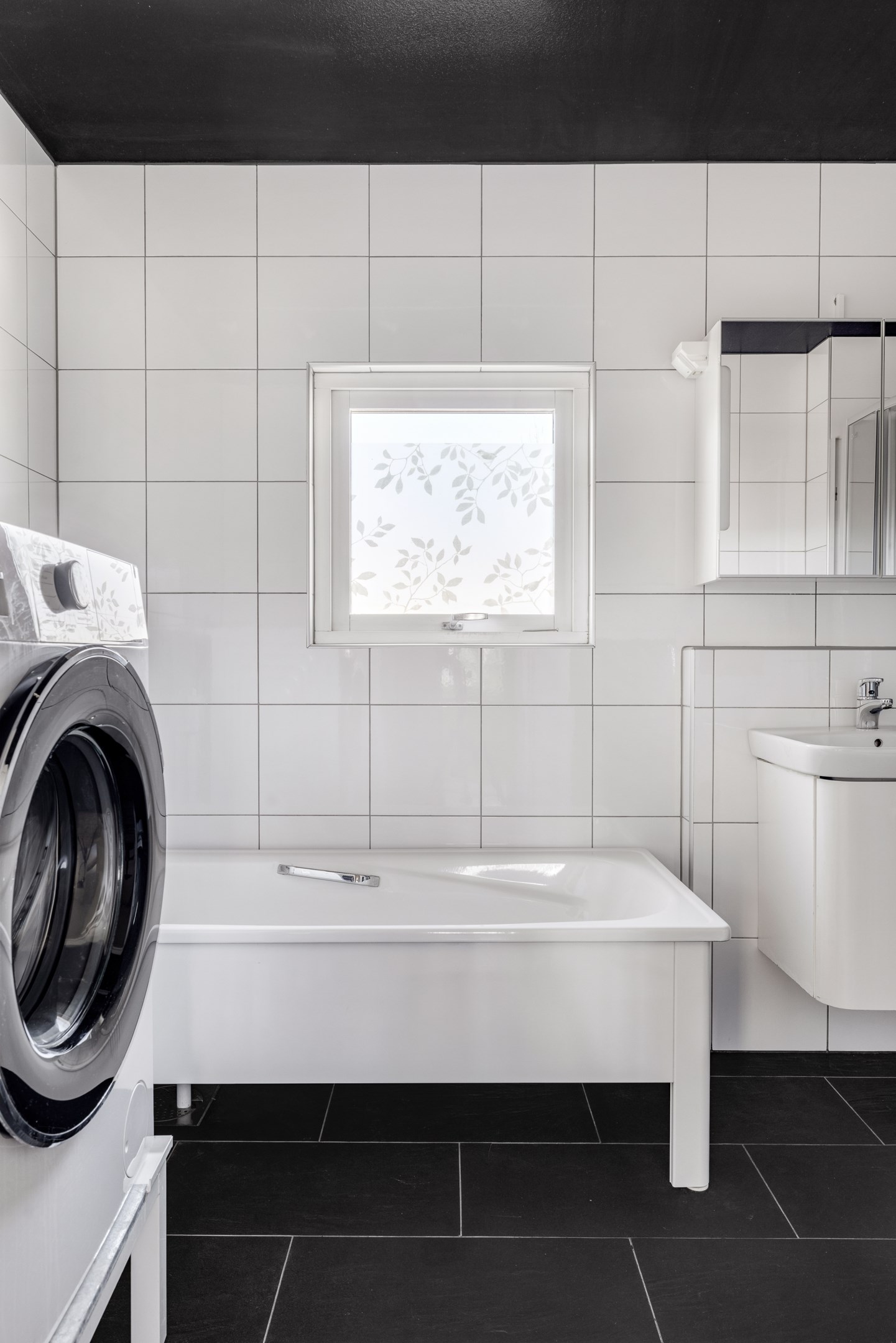 Bostadsbild från Solstrålevägen 115, Till salu i Storvreta, Uppsala