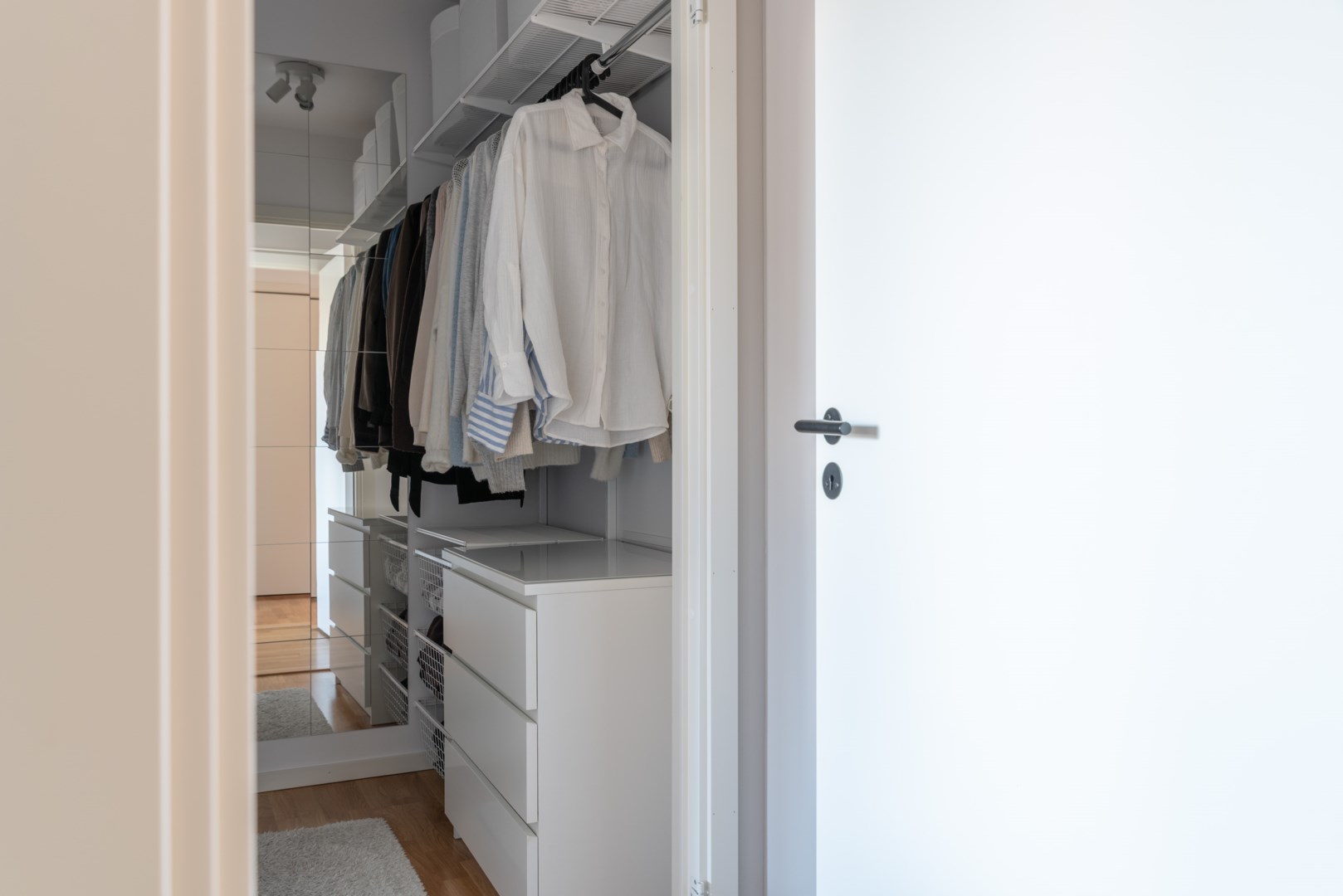 Bostadsbild från Genuagatan 4, Till salu i Öster Mälarstrand, Västerås