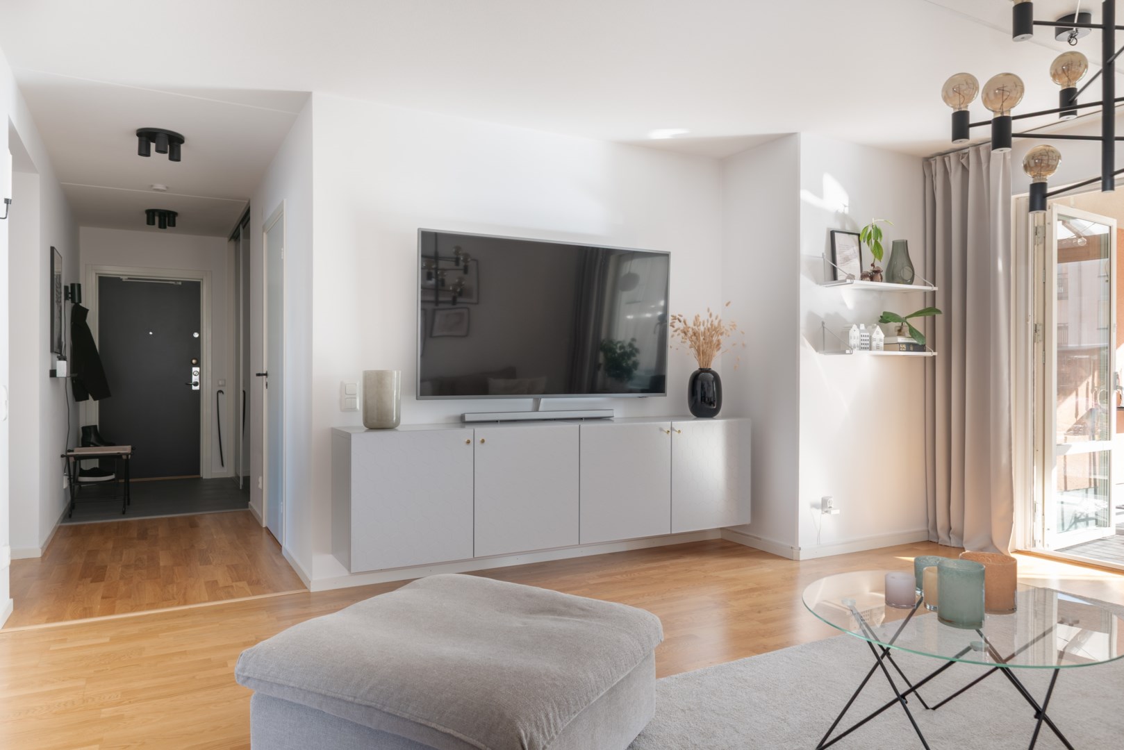 Bostadsbild från Genuagatan 4, Till salu i Öster Mälarstrand, Västerås