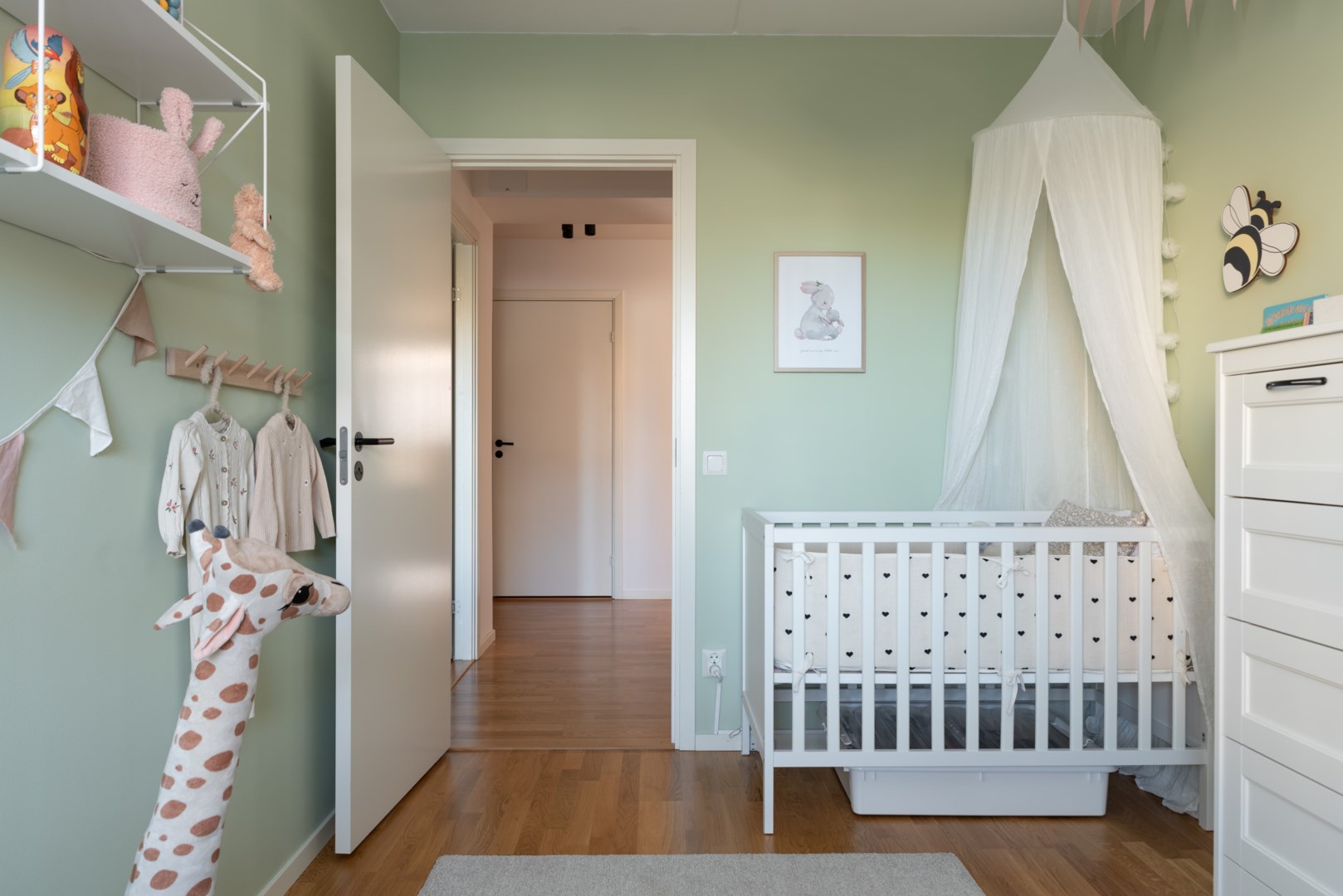 Bostadsbild från Genuagatan 4, Till salu i Öster Mälarstrand, Västerås