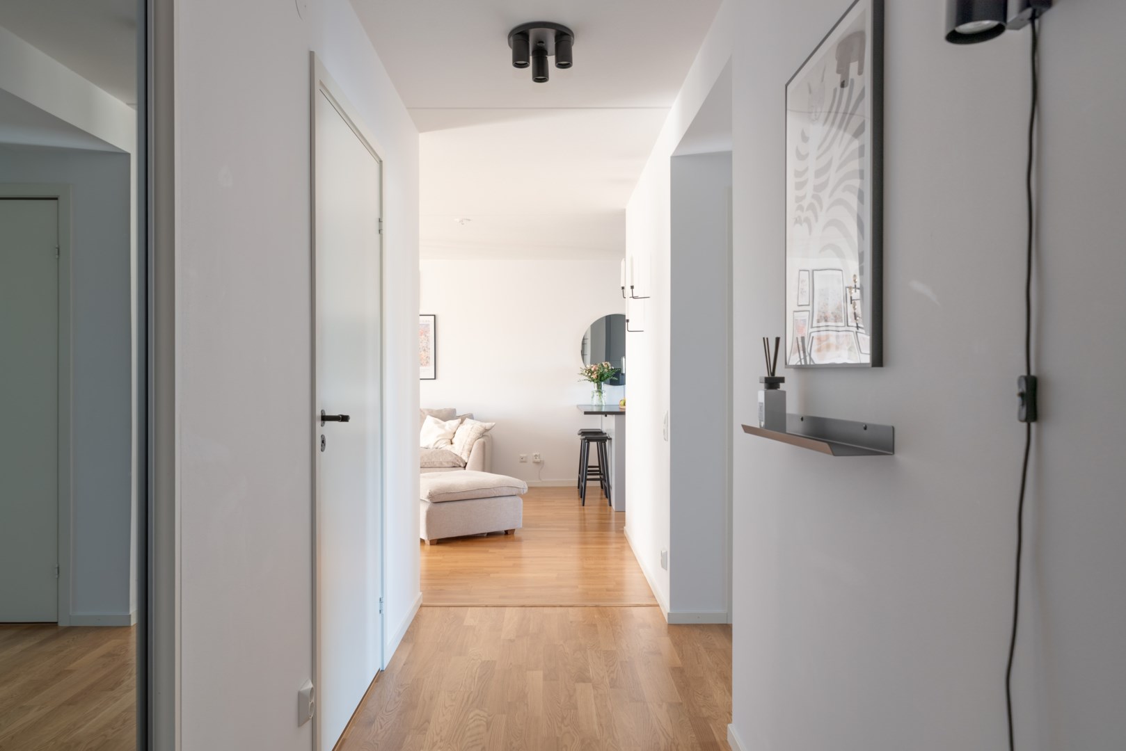 Bostadsbild från Genuagatan 4, Till salu i Öster Mälarstrand, Västerås