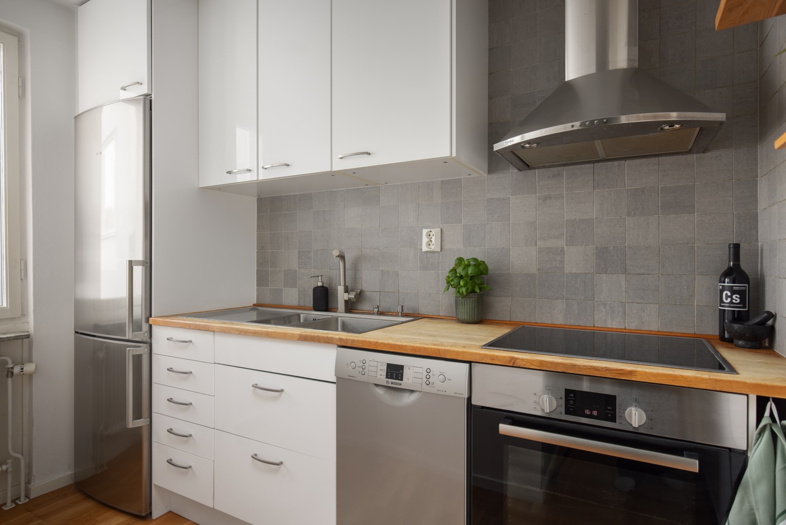 Bostadsbild från Beckasinvägen 34, 3/3tr, Till salu i Saltängen, Nacka