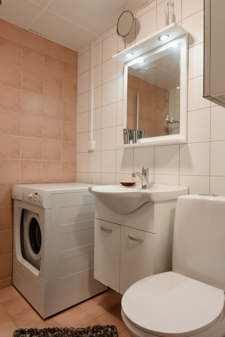 Bostadsbild från Kaserngatan 57, Såld i Viksäng, Västerås