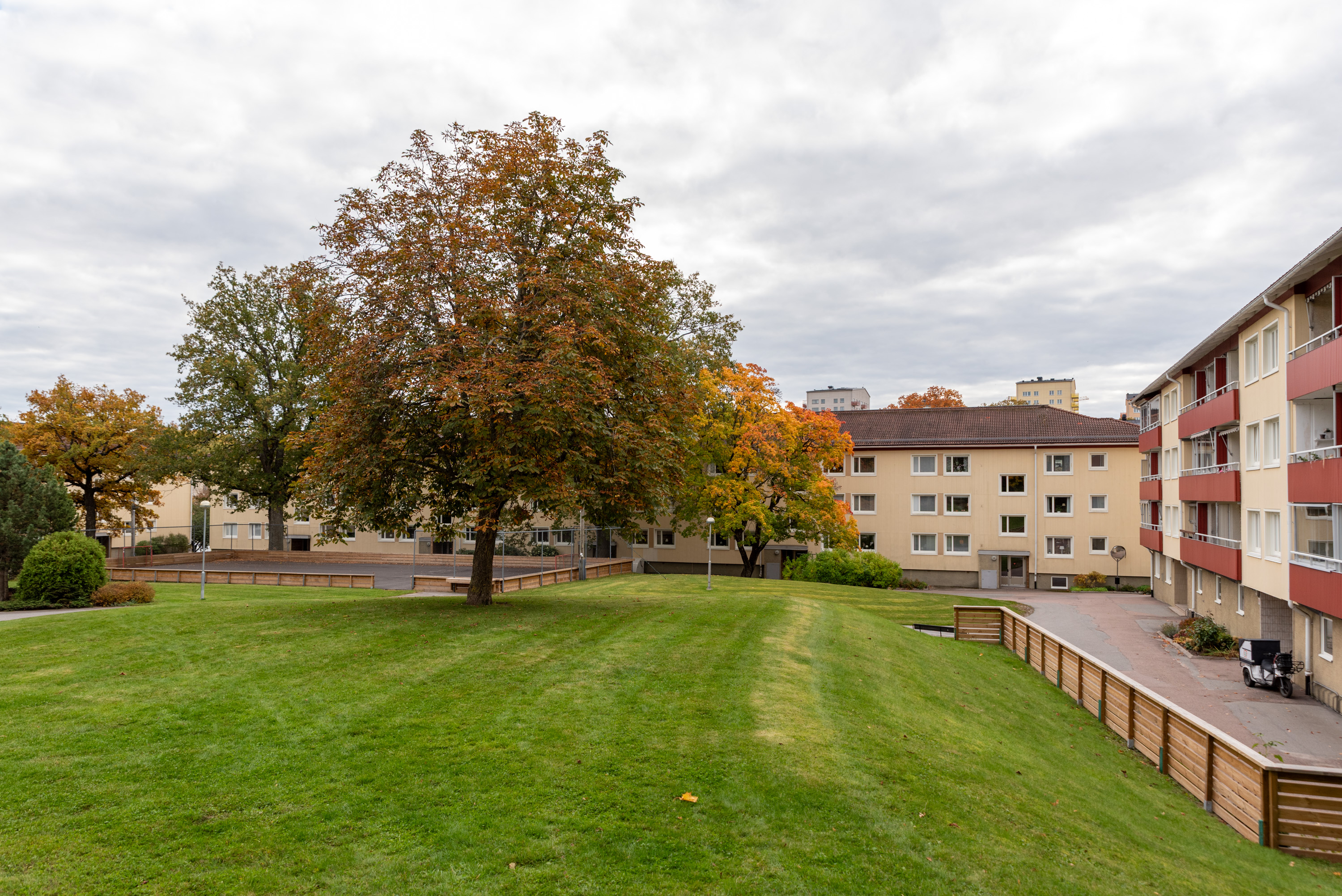Bostadsbild från Kaserngatan 57, Såld i Viksäng, Västerås
