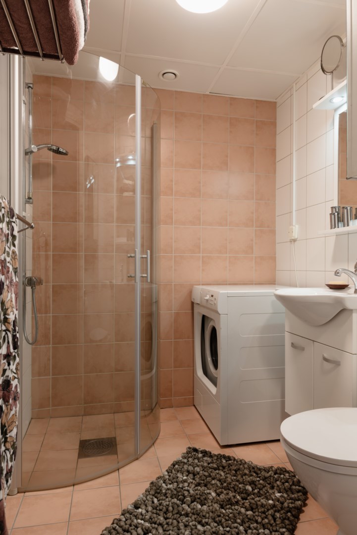 Bostadsbild från Kaserngatan 57, Såld i Viksäng, Västerås