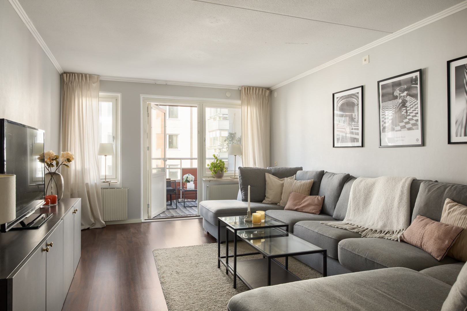 Bostadsbild från Landåvägen 73, Till salu i Jarlaberg, Nacka