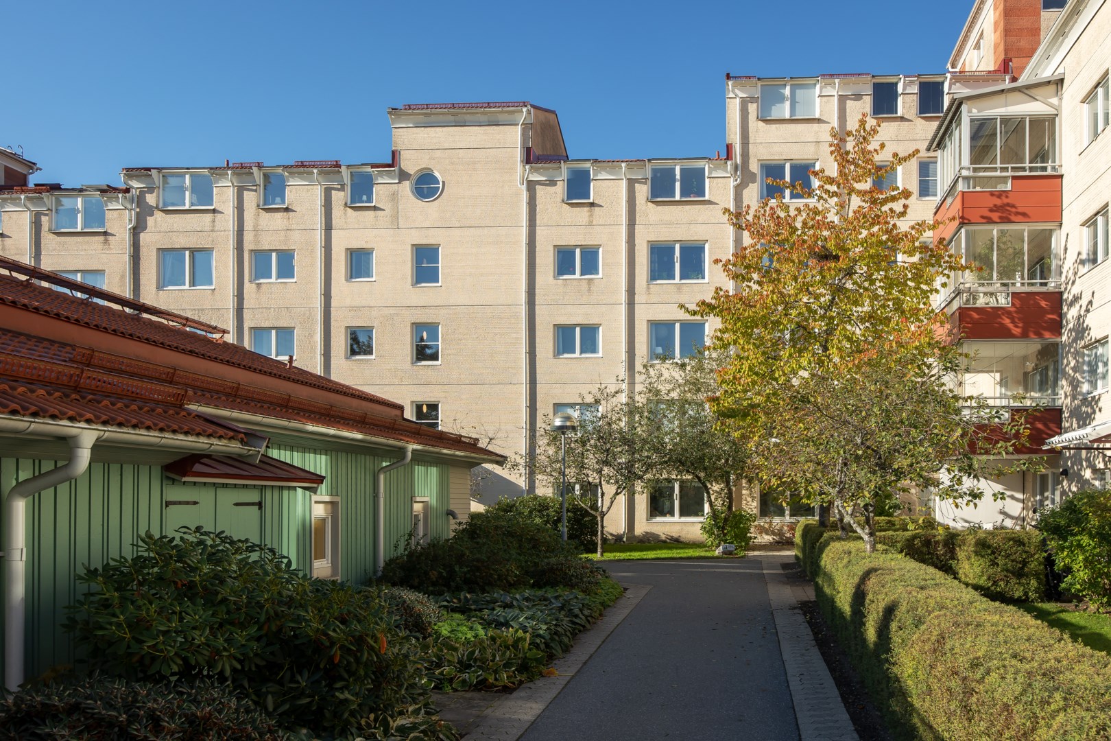 Bostadsbild från Landåvägen 73, Till salu i Jarlaberg, Nacka