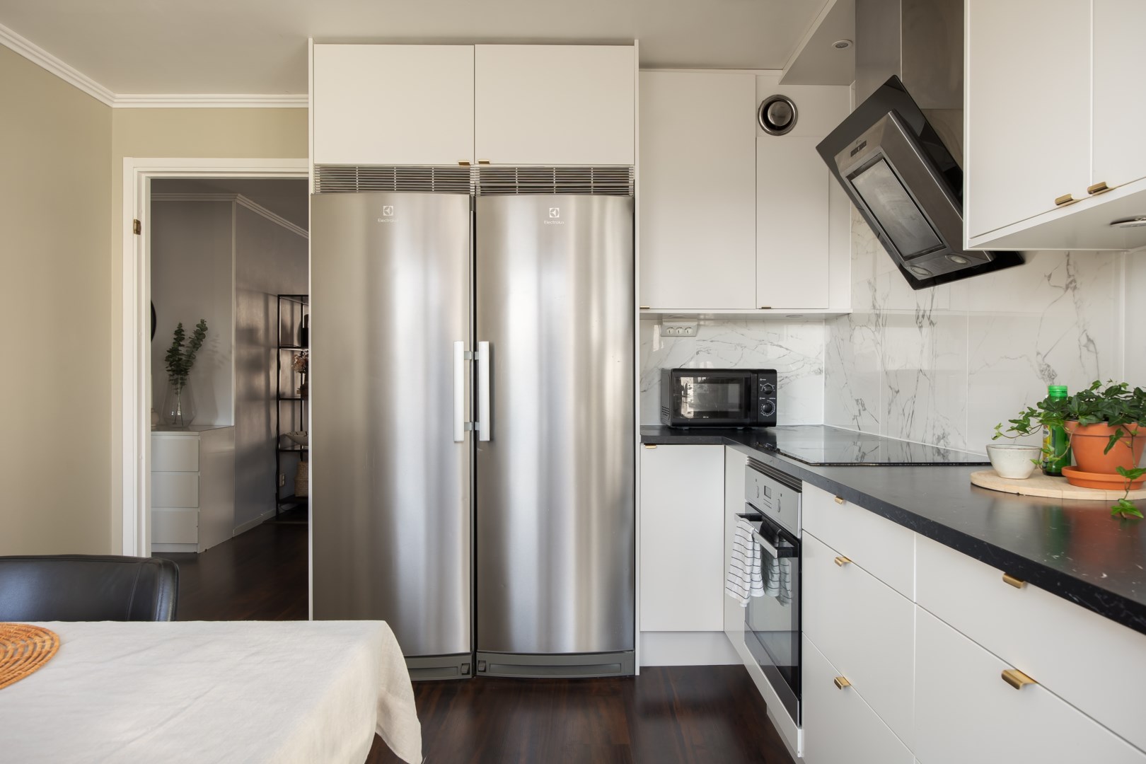 Bostadsbild från Landåvägen 73, Till salu i Jarlaberg, Nacka