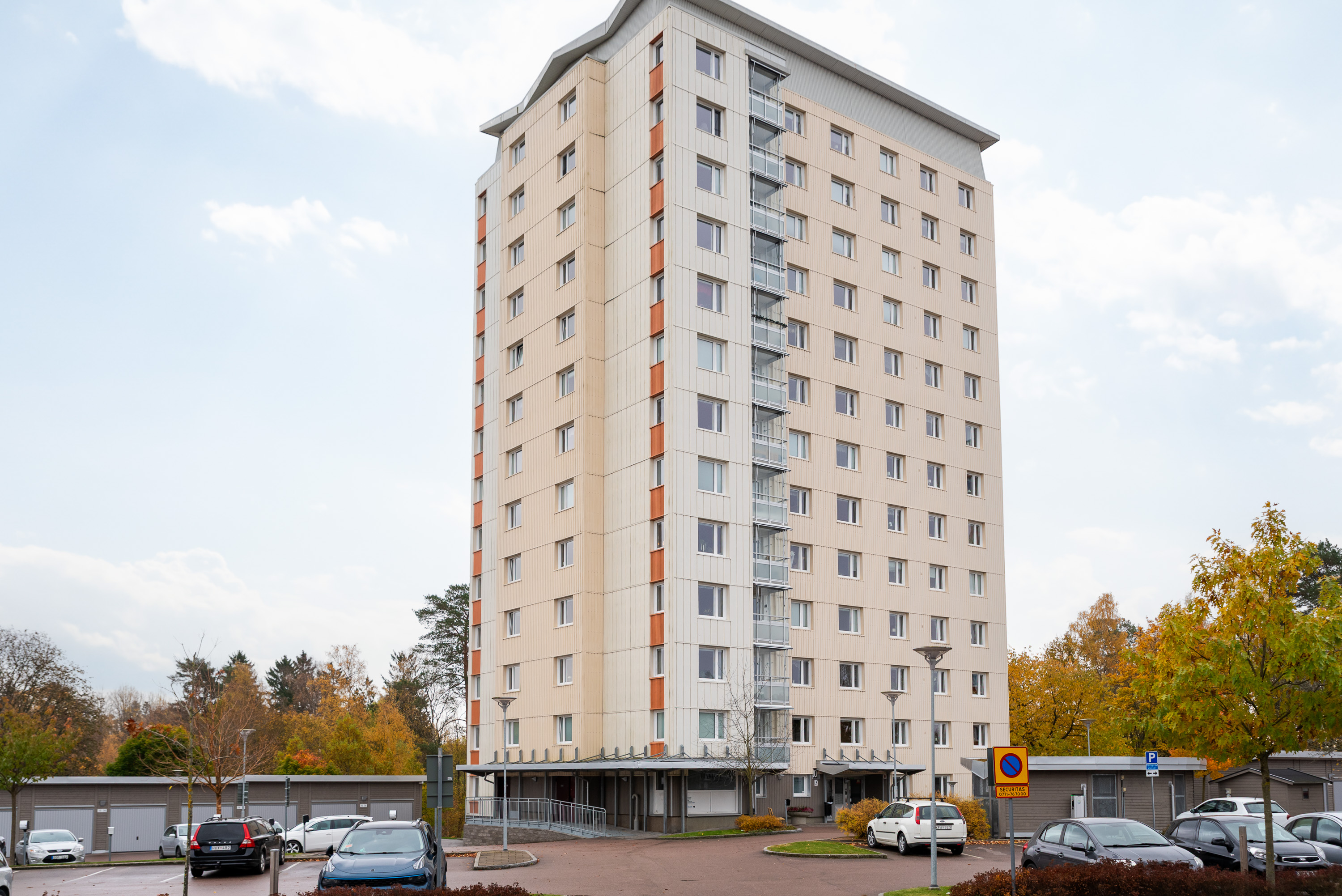 Bostadsbild från Rekylgatan 10, Till salu i Haga, Västerås