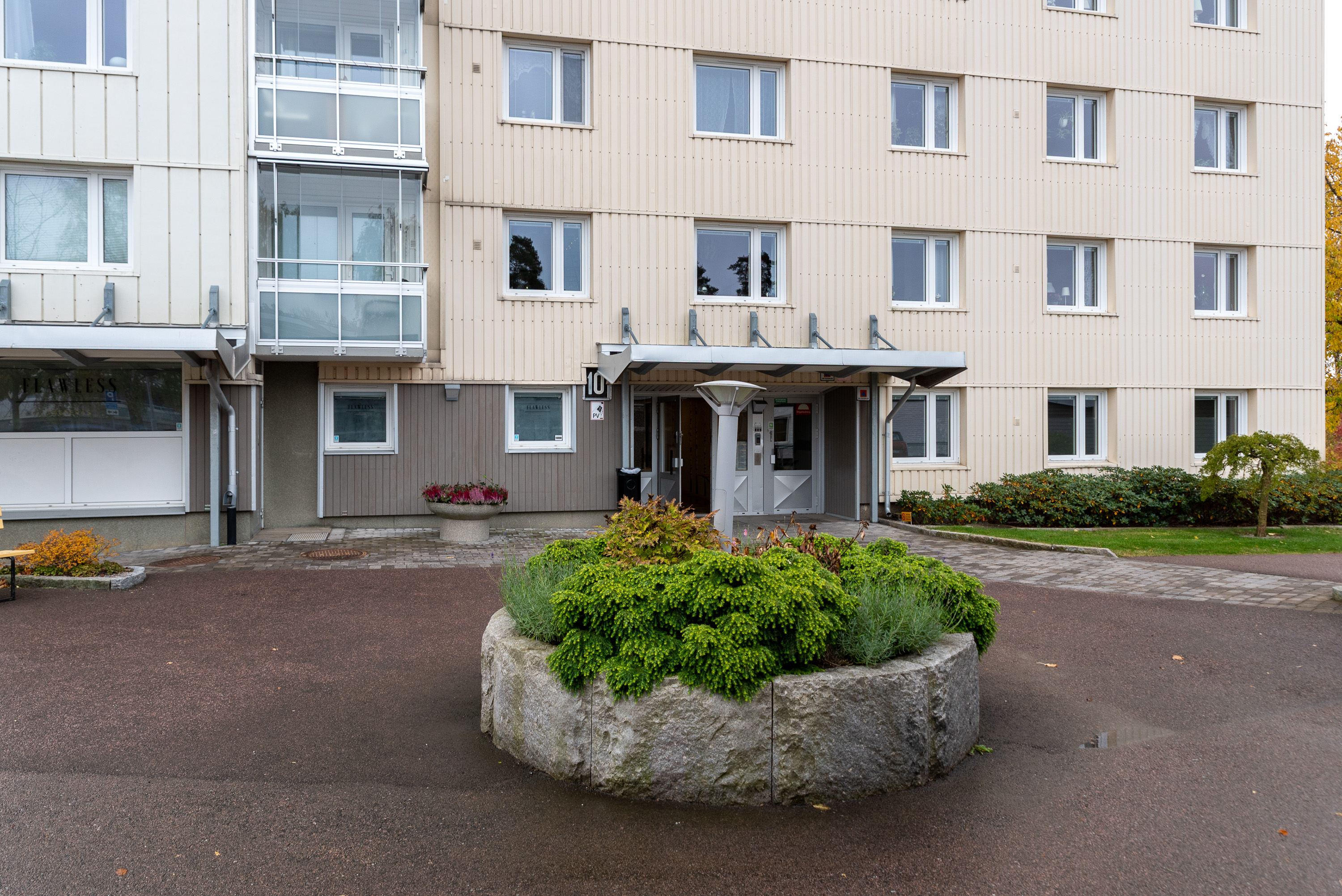 Bostadsbild från Rekylgatan 10, Till salu i Haga, Västerås