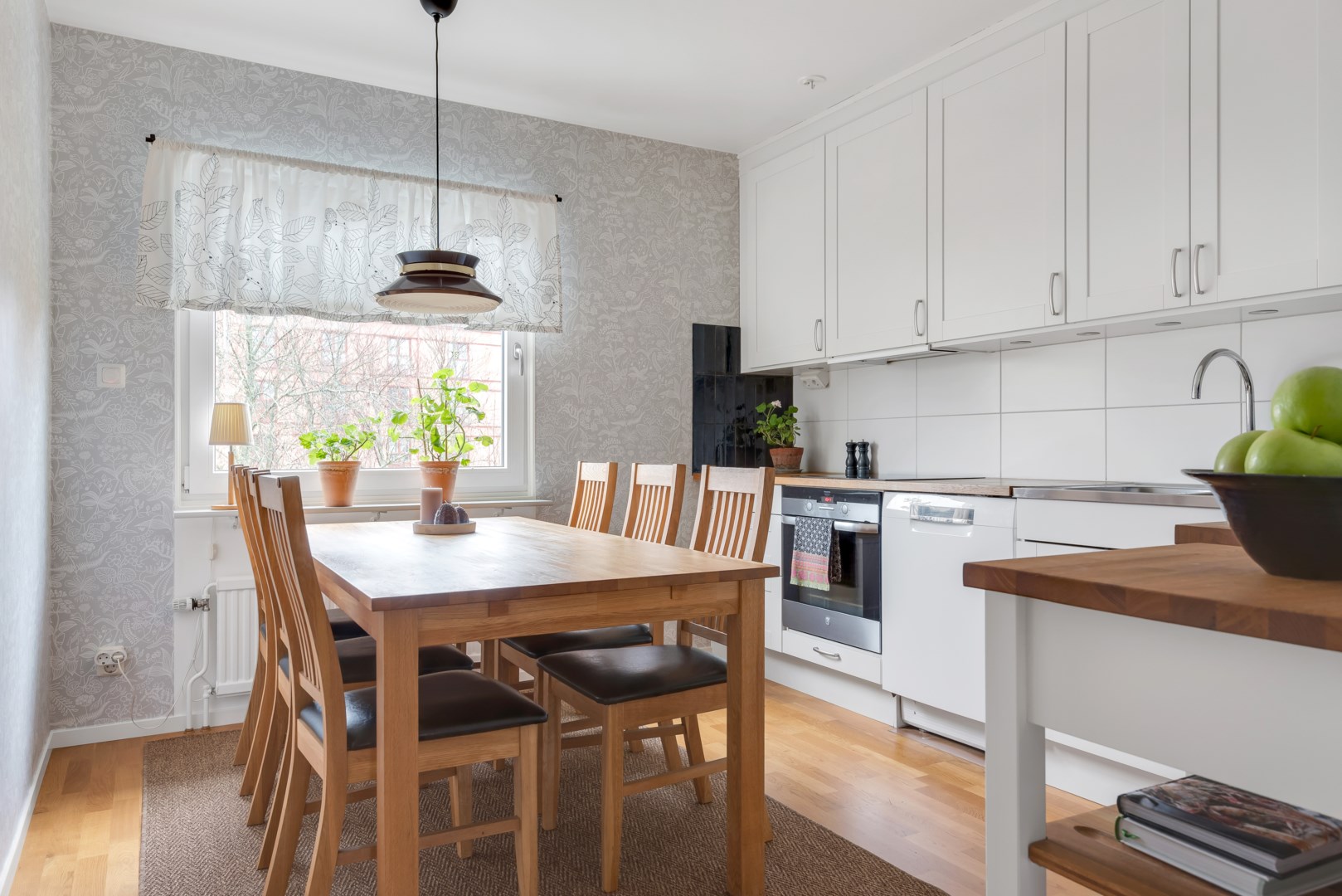 Bostadsbild från Blixtgatan 25, Kommande i Gränby, Uppsala