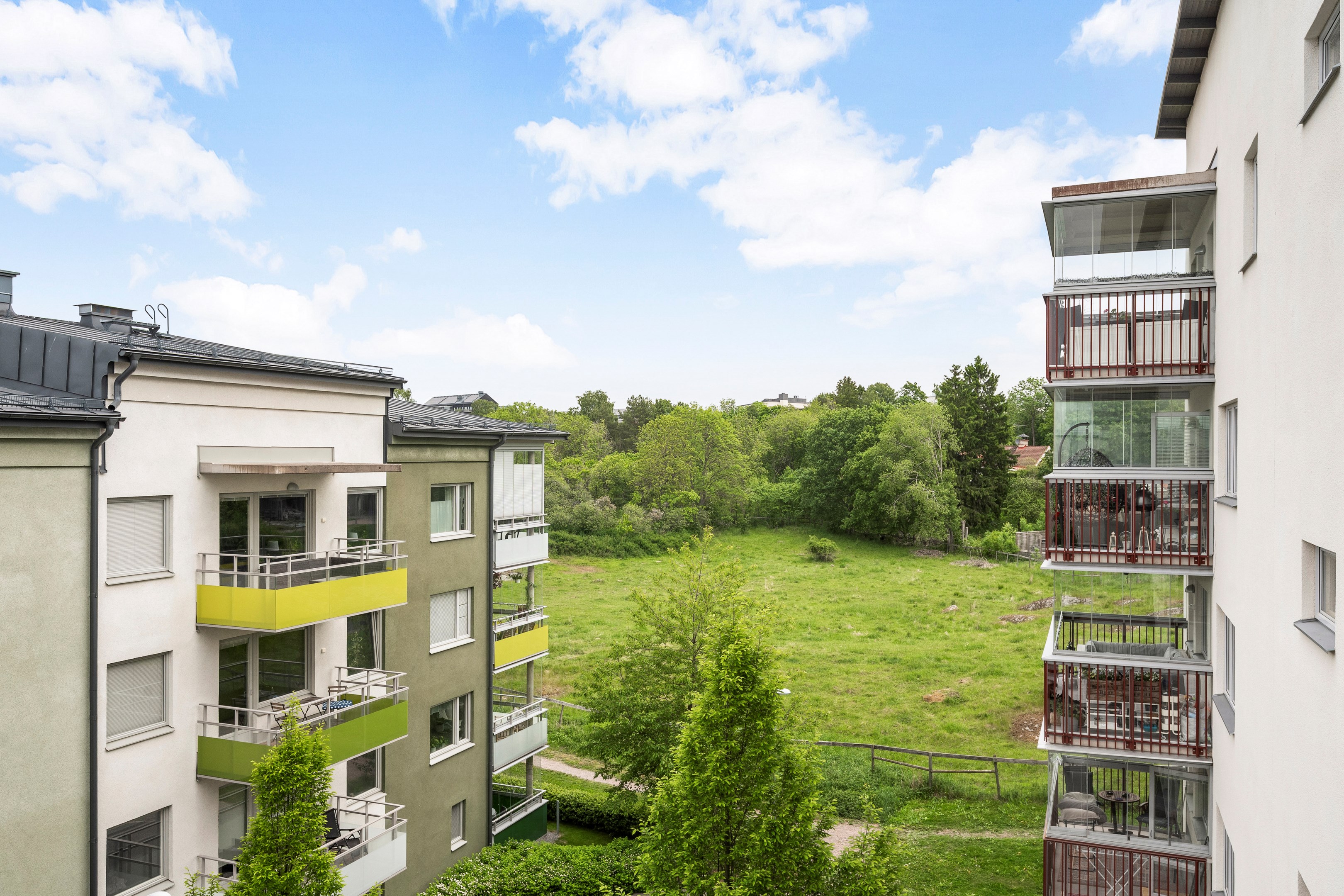 Bostadsbild från Solskensgatan 3, Till salu i Gränby backe, Uppsala