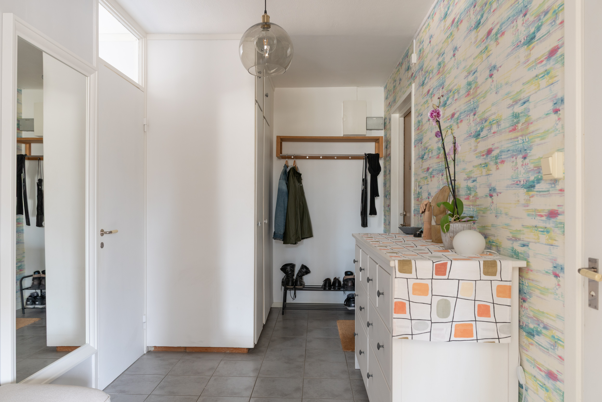 Bostadsbild från Blomstergatan 8, Till salu i Gideonsberg, Västerås