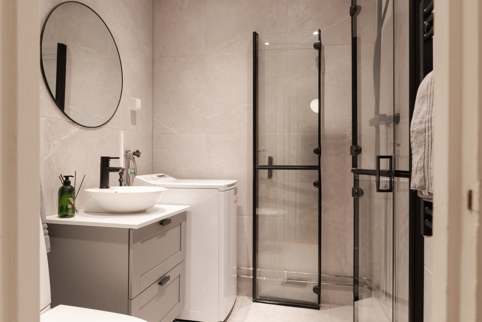 Bostadsbild från Gunnilbogatan 26A, Såld i Malmaberg, Västerås