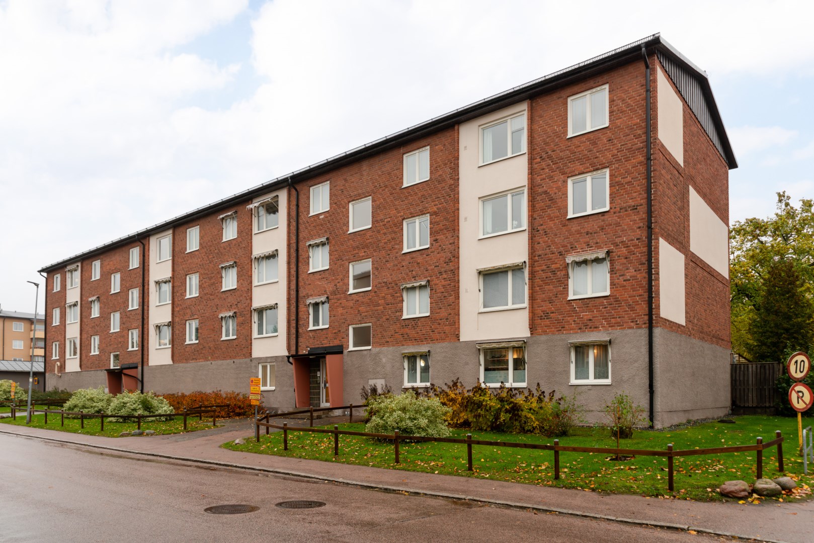 Bostadsbild från Gunnilbogatan 26A, Såld i Malmaberg, Västerås