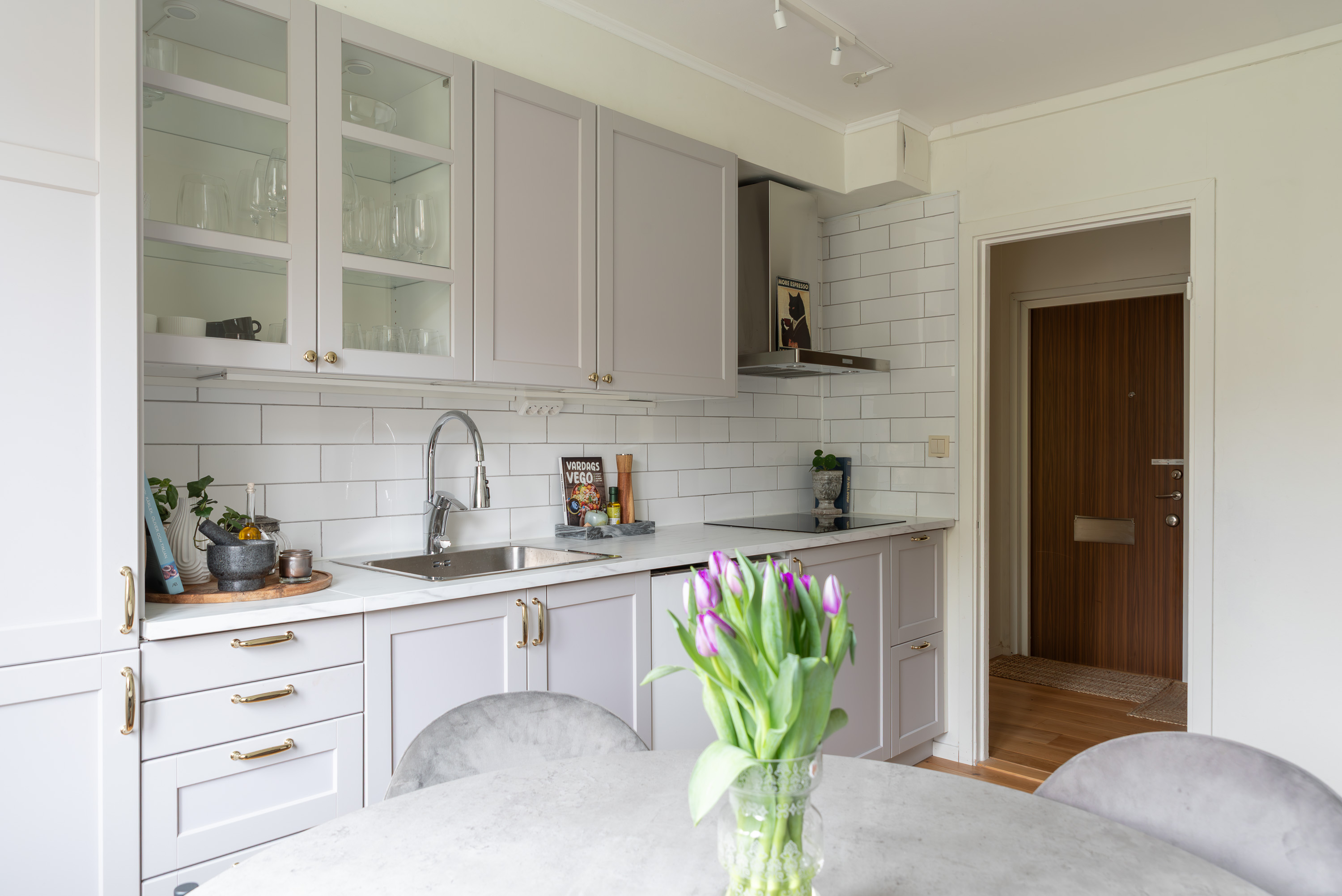 Bostadsbild från Gunnilbogatan 26A, Såld i Malmaberg, Västerås