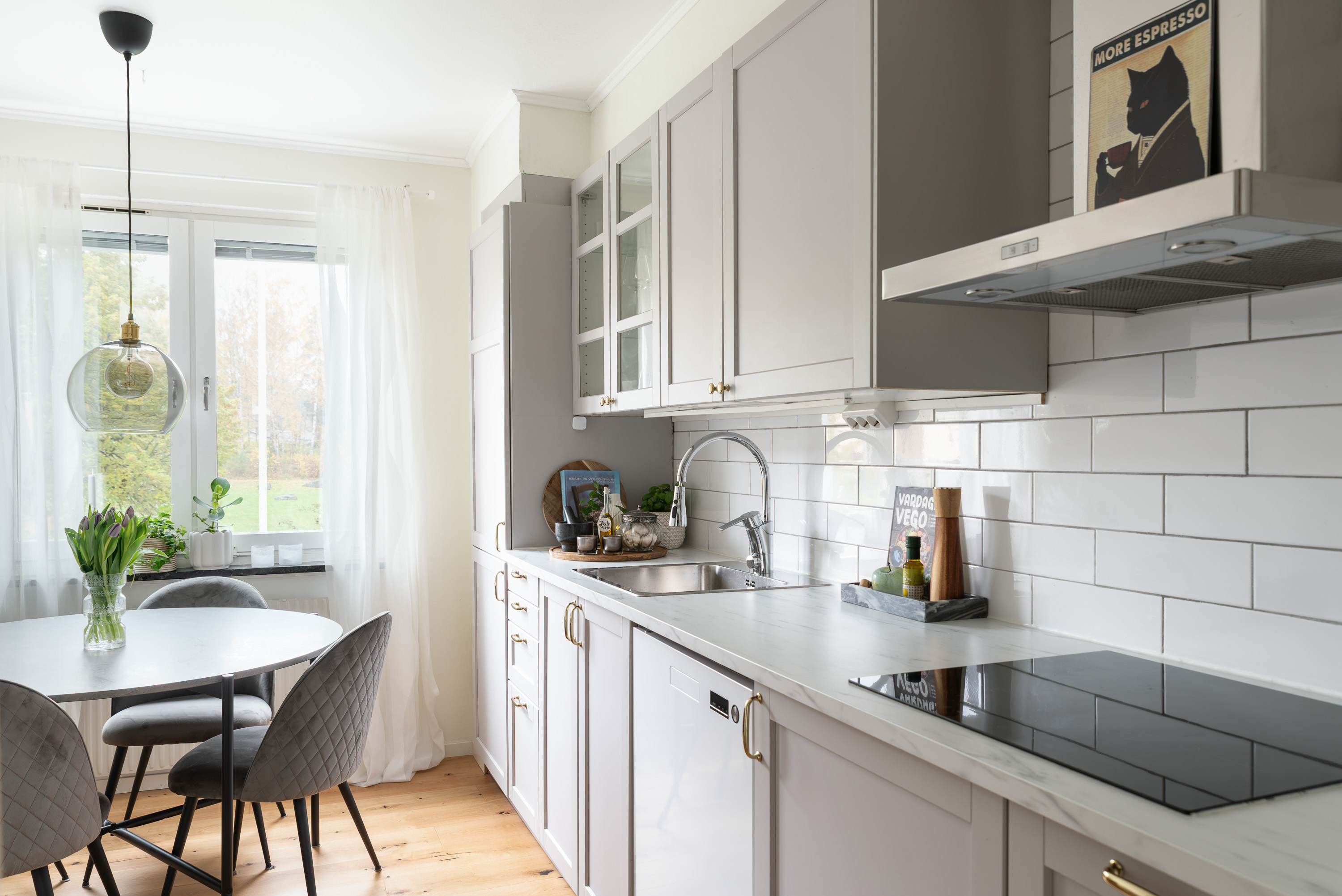 Bostadsbild från Gunnilbogatan 26A, Såld i Malmaberg, Västerås