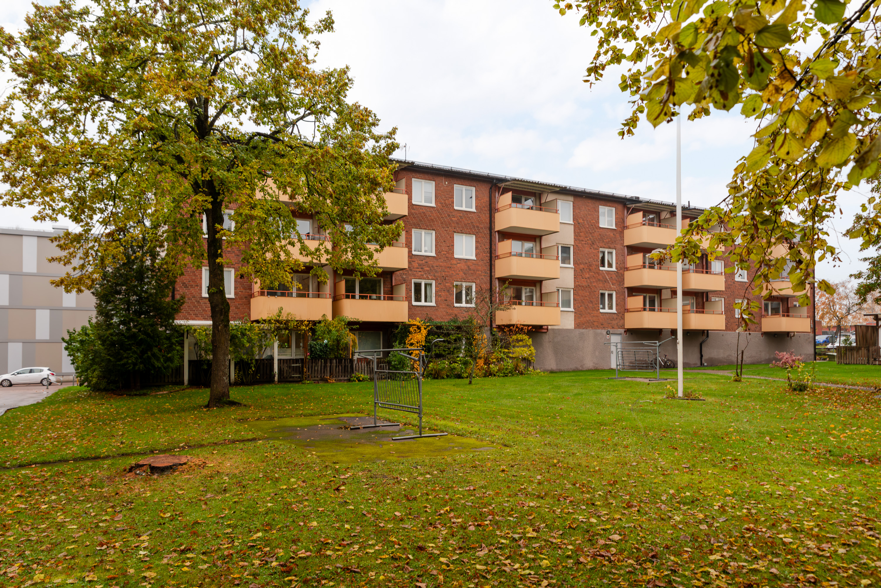 Bostadsbild från Gunnilbogatan 26A, Såld i Malmaberg, Västerås