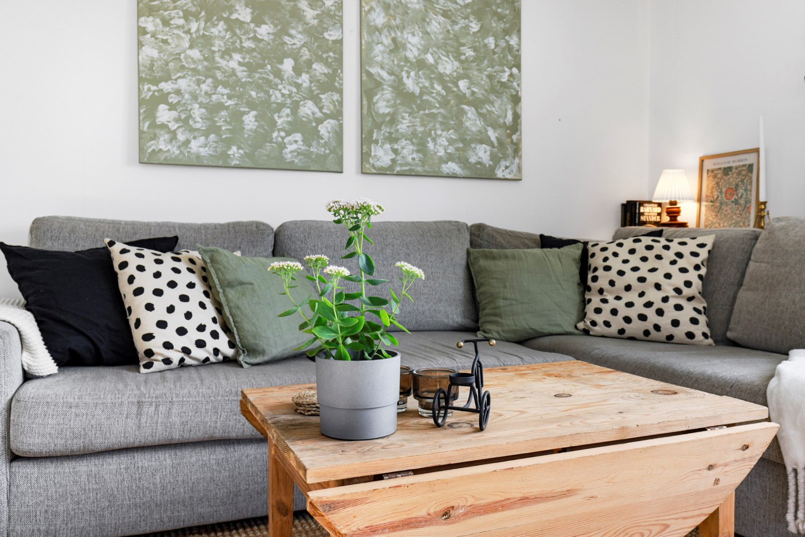 Bostadsbild från Albertinas väg 50, Kommande i Alunda, Östhammar