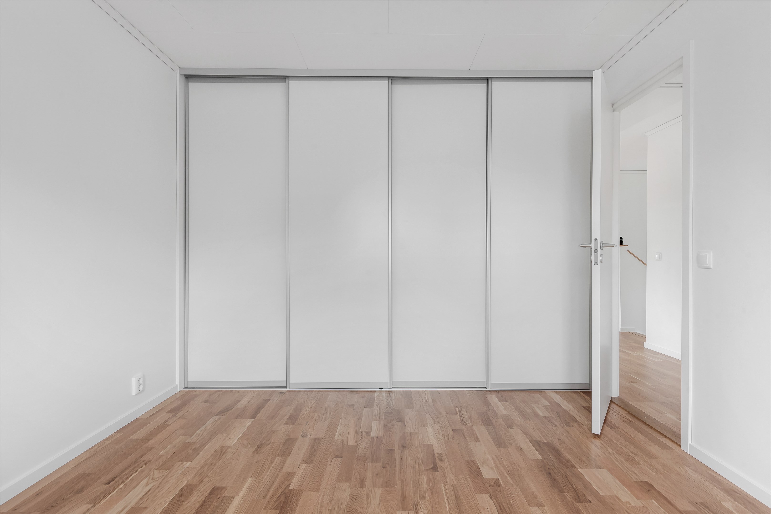 Bostadsbild från Idegransvägen 4, Till salu i Skölsta, Uppsala