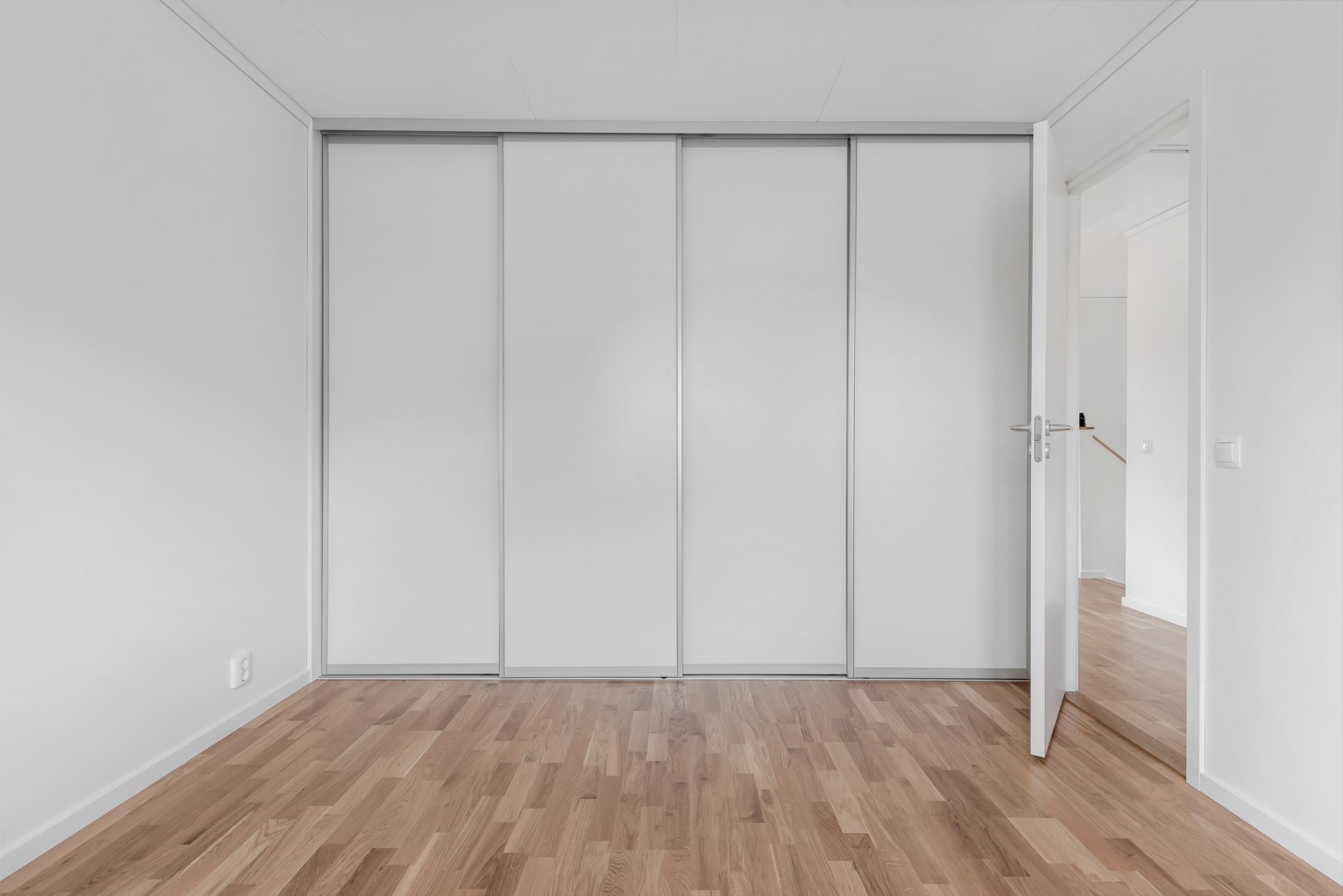 Bostadsbild från Idegransvägen 4, Till salu i Skölsta, Uppsala