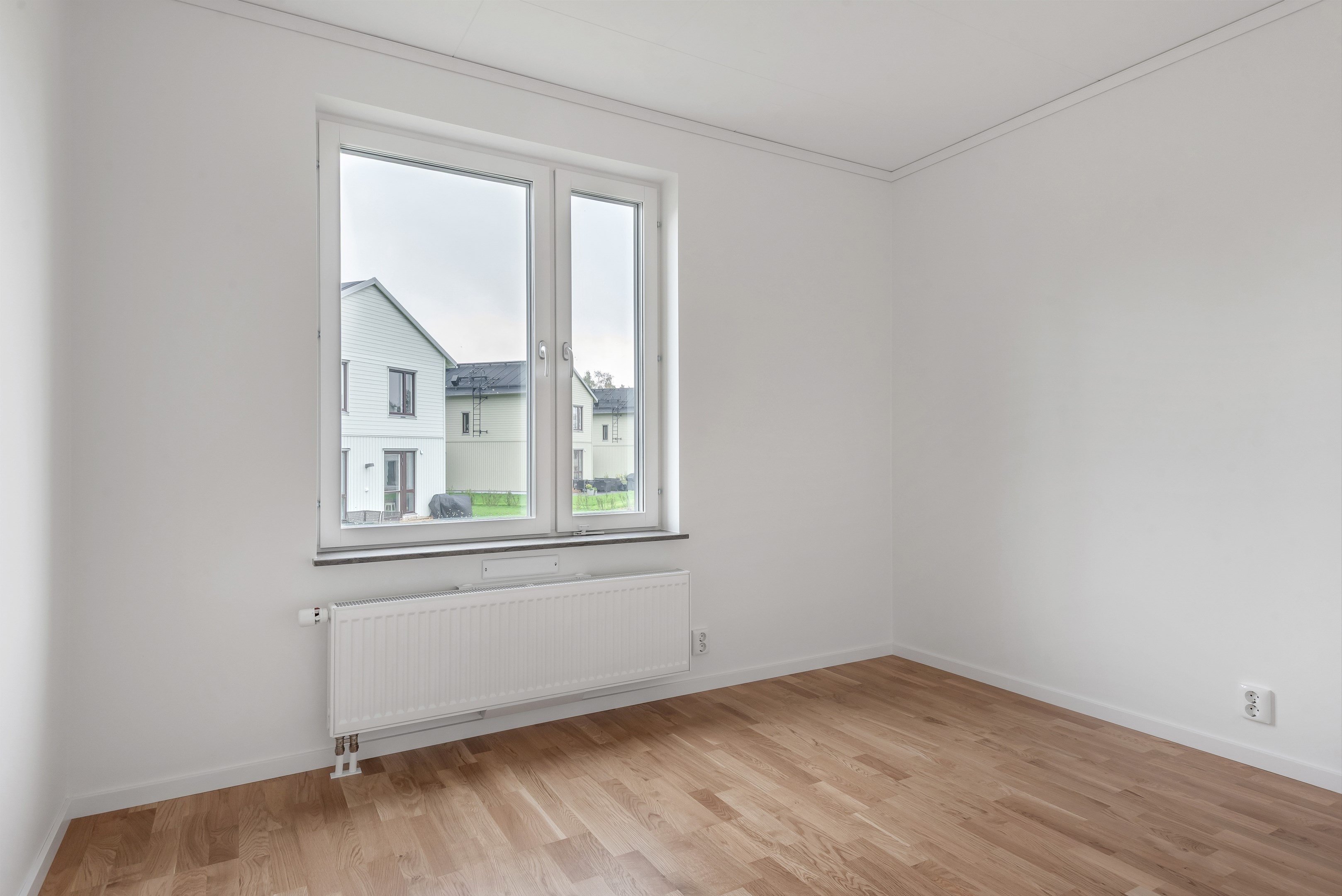 Bostadsbild från Idegransvägen 4, Till salu i Skölsta, Uppsala