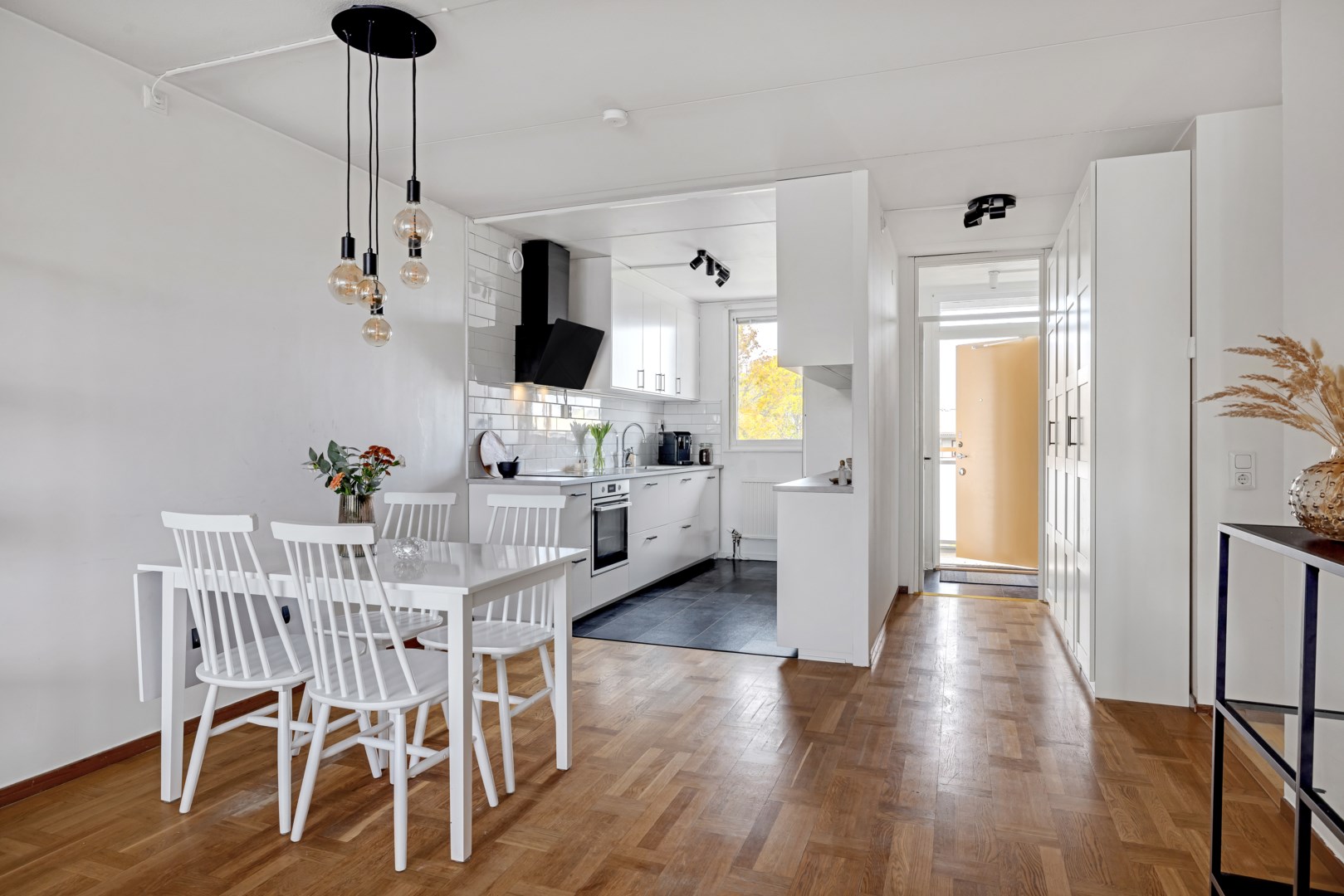 Bostadsbild från Dagermansgatan 5E, Såld i Löten, Uppsala