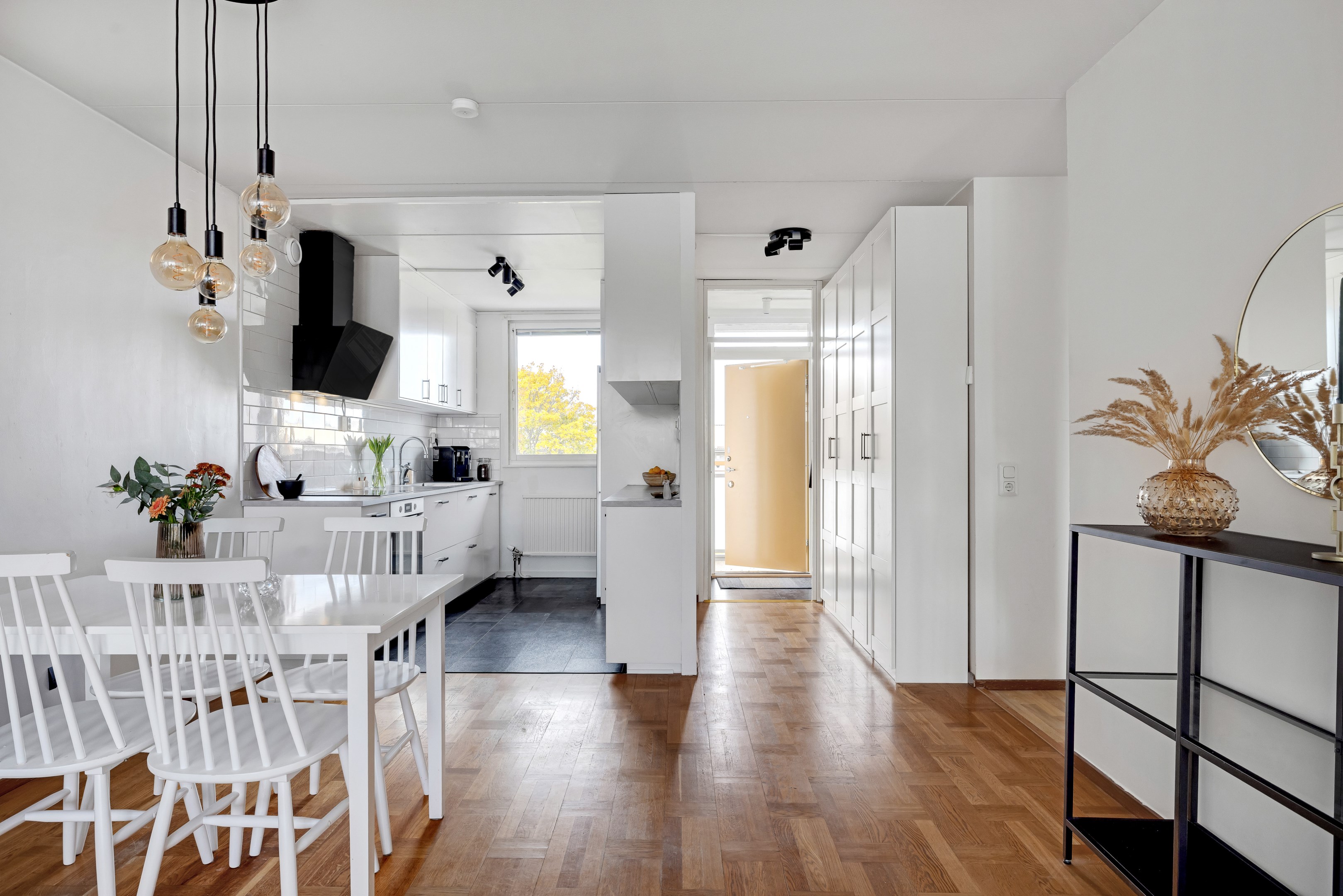 Bostadsbild från Dagermansgatan 5E, Såld i Löten, Uppsala