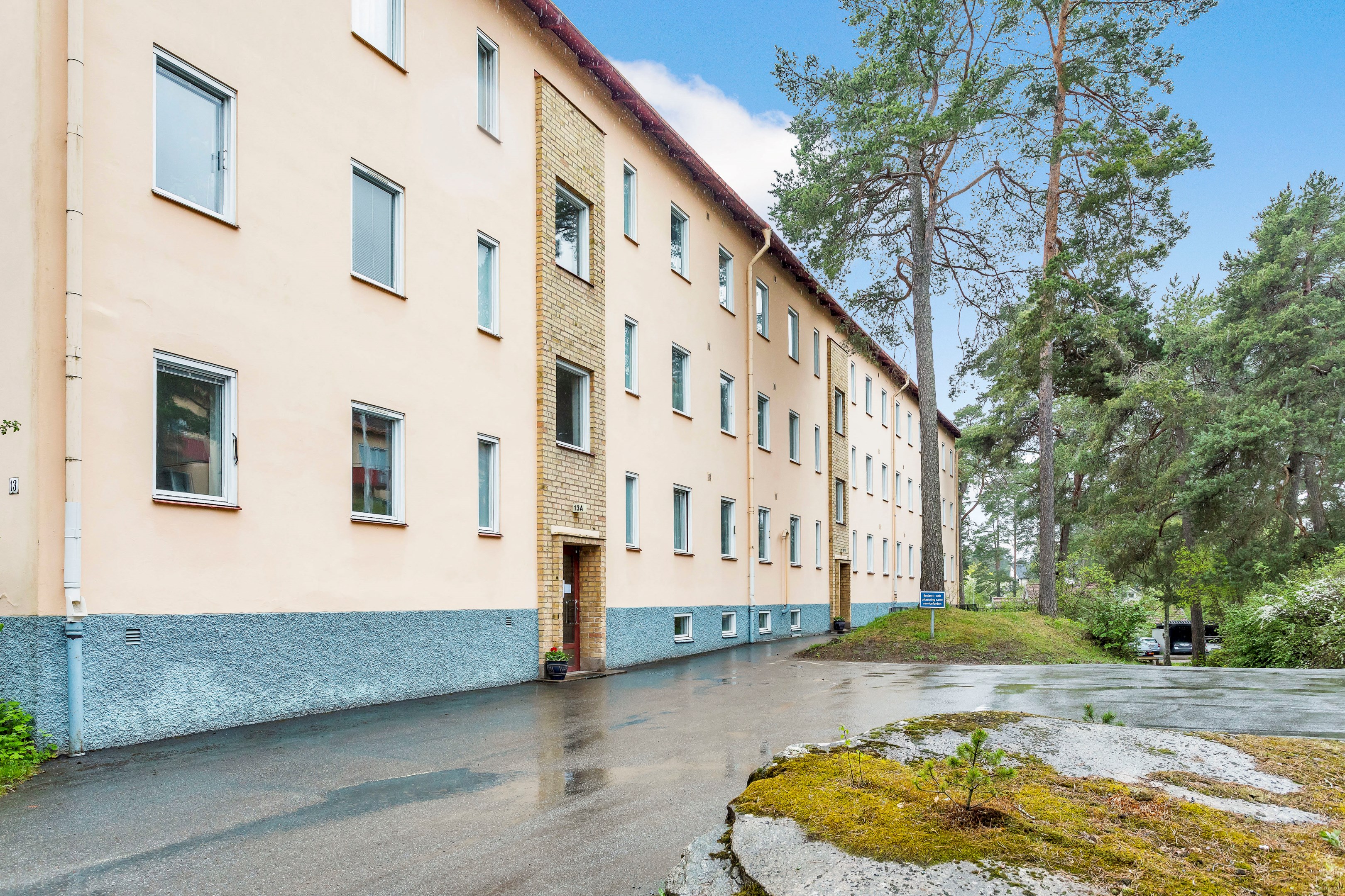 Bostadsbild från Lindsbergsgatan 13B, Snart till salu i Sommarro, Uppsala