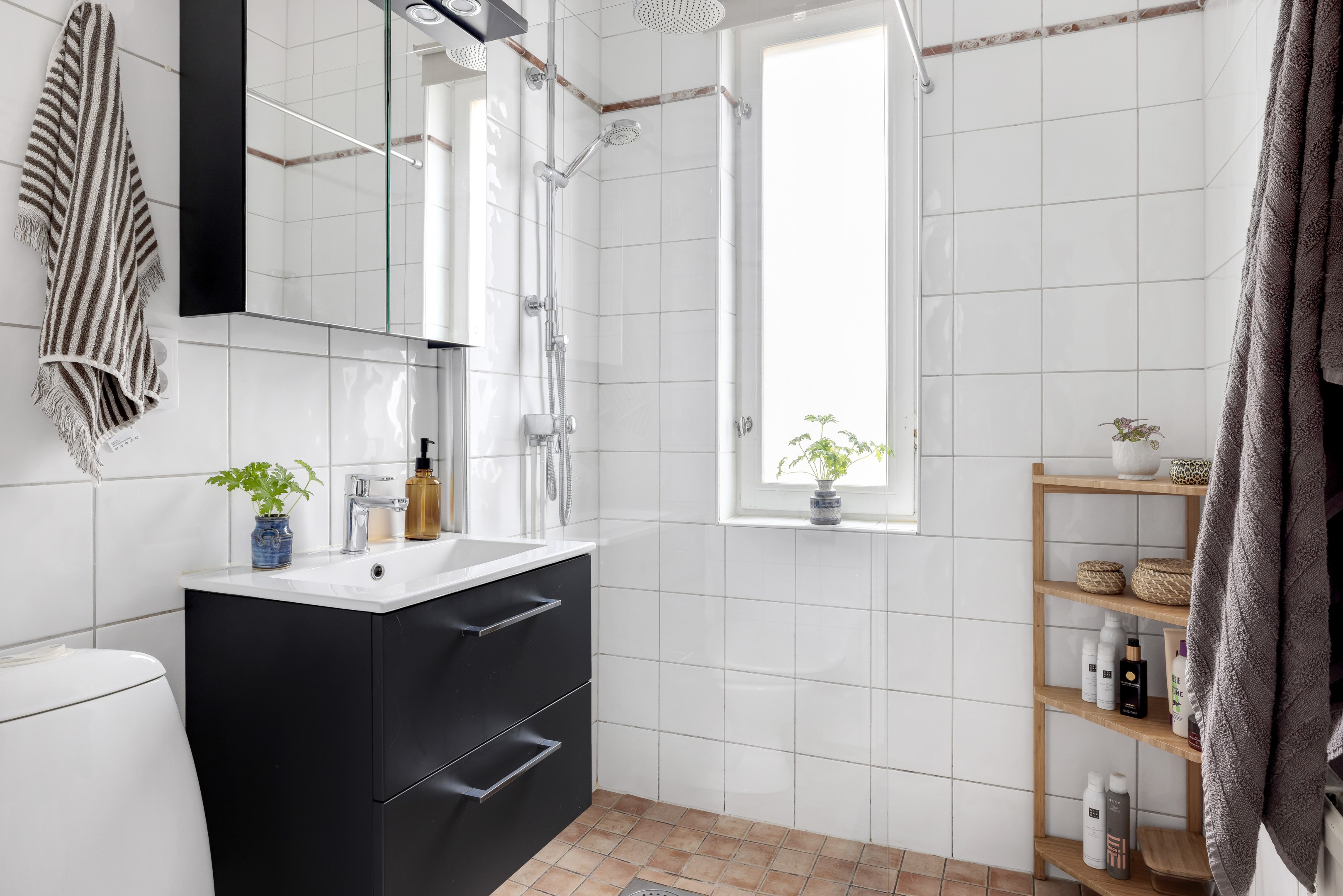 Bostadsbild från Lindsbergsgatan 13B, Snart till salu i Sommarro, Uppsala