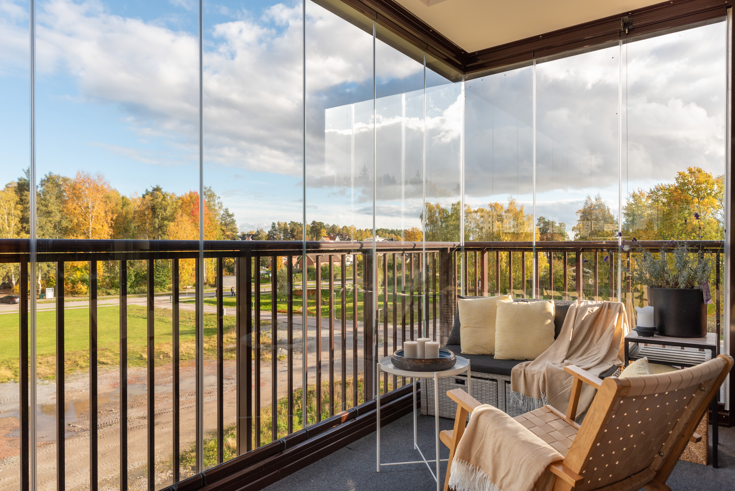 Bostadsbild från Tujagatan 9, Såld i Skiljebo, Västerås